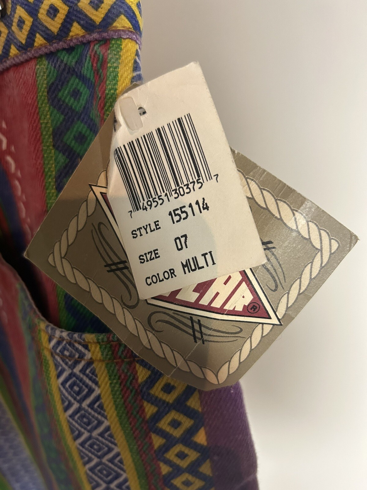 New Vintage LA Gear Tribal Pattern All Over Sz 7 26 x 23” Colorful Fun Jeans 90s