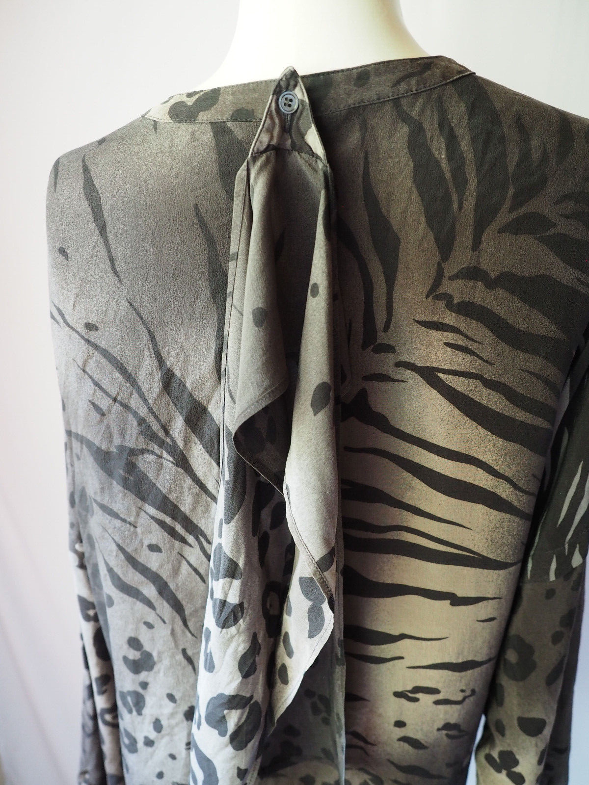 Vintage Escada West Germany Silk Blouse Animal Print Leopard Tiger Gray Beige