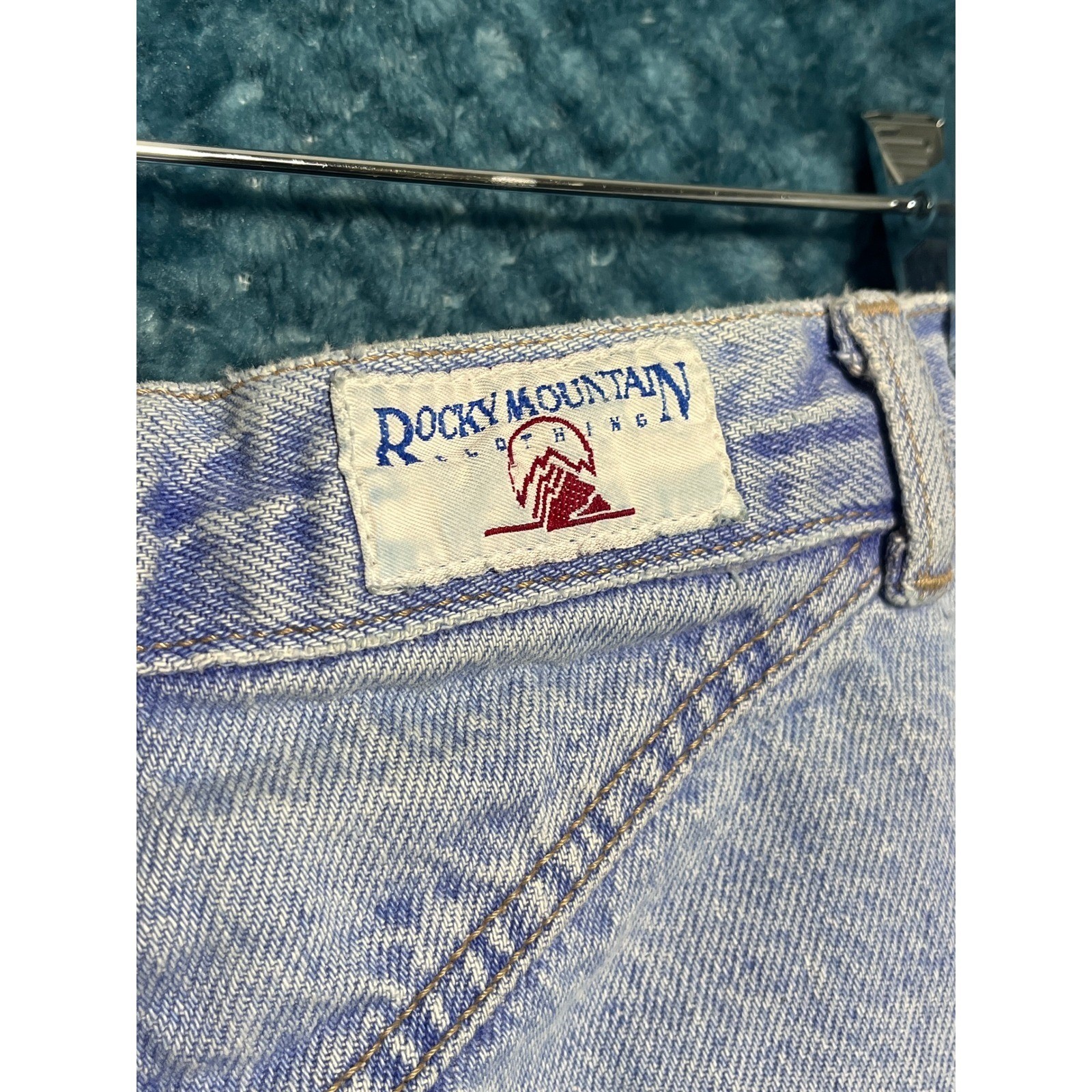 Vintage Rocky Mountain Clothing Co High Waist Western Pleated Jeans Light Wash