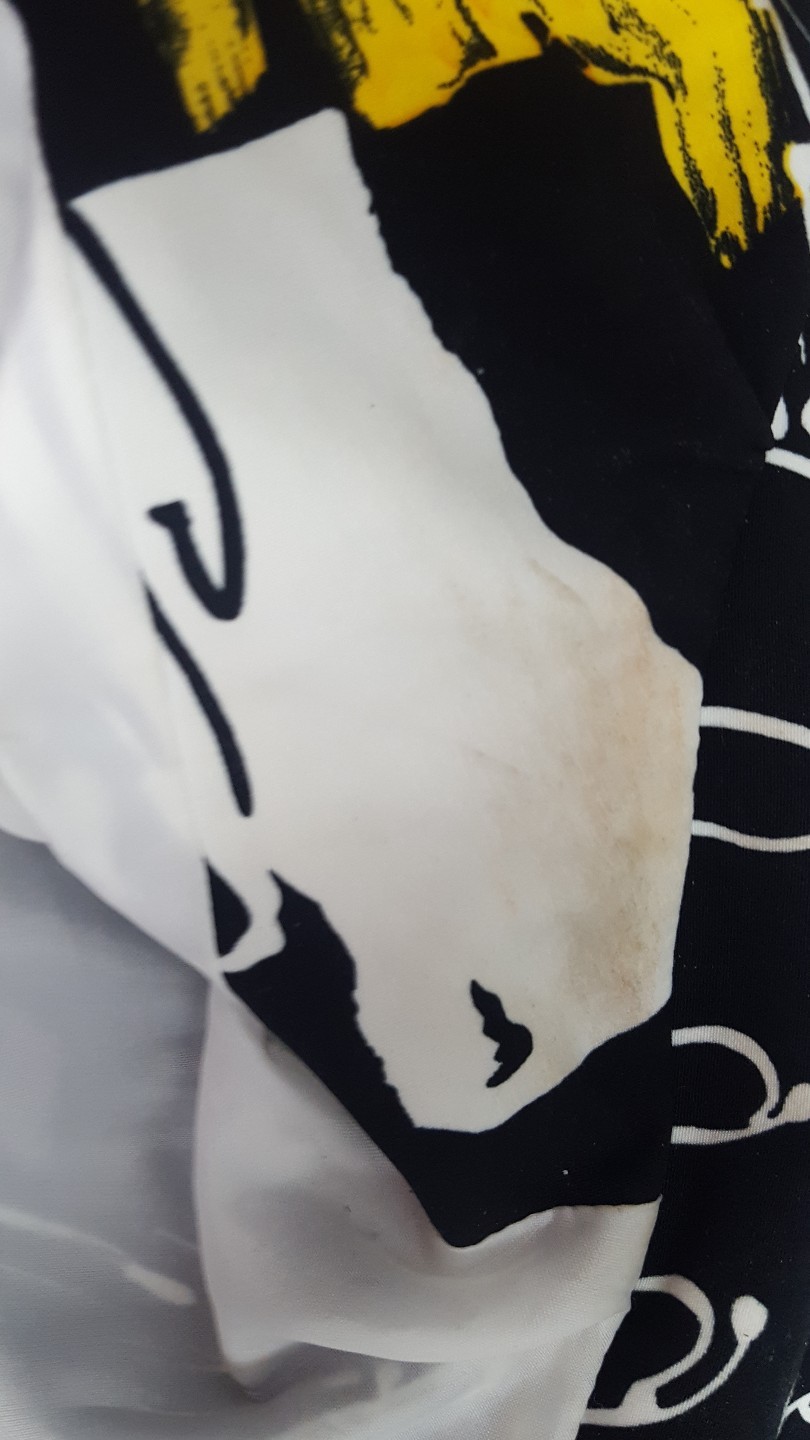 vintage 80s three flaggs black white and yellow jacket with padded shoulders xl