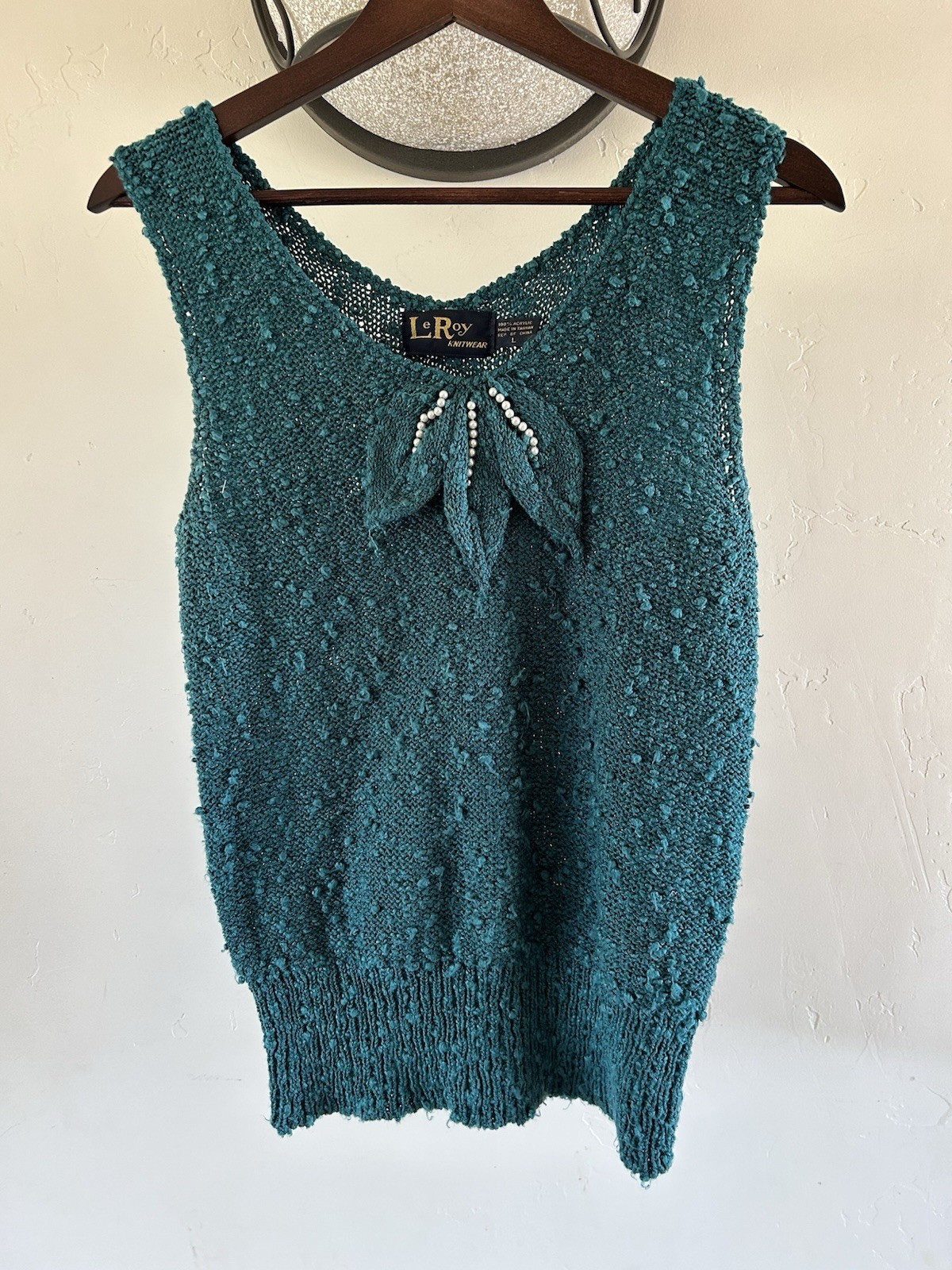 LeRoy Sleeveless Sweater Women’s Vintage Blue Green Beaded V-neck Large L