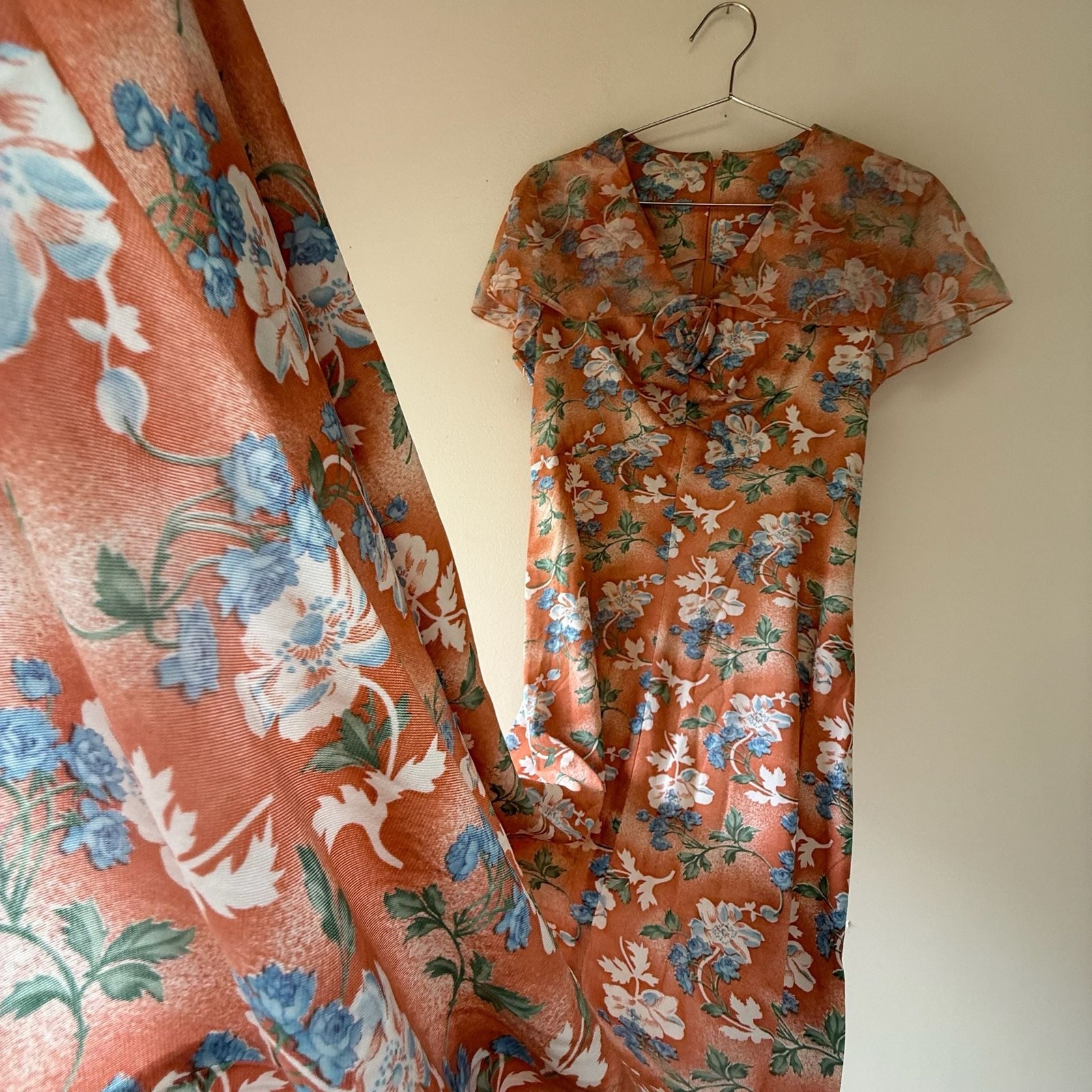 Vintage 1970s Orange Floral Print Maxi Dress Capelet Flutter Sleeve
