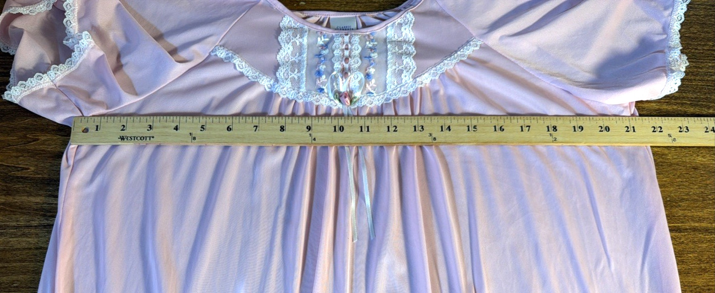 Vintage Classic Elements Pink Nightgown Mumu Size L Housecoat Pajamas Lace