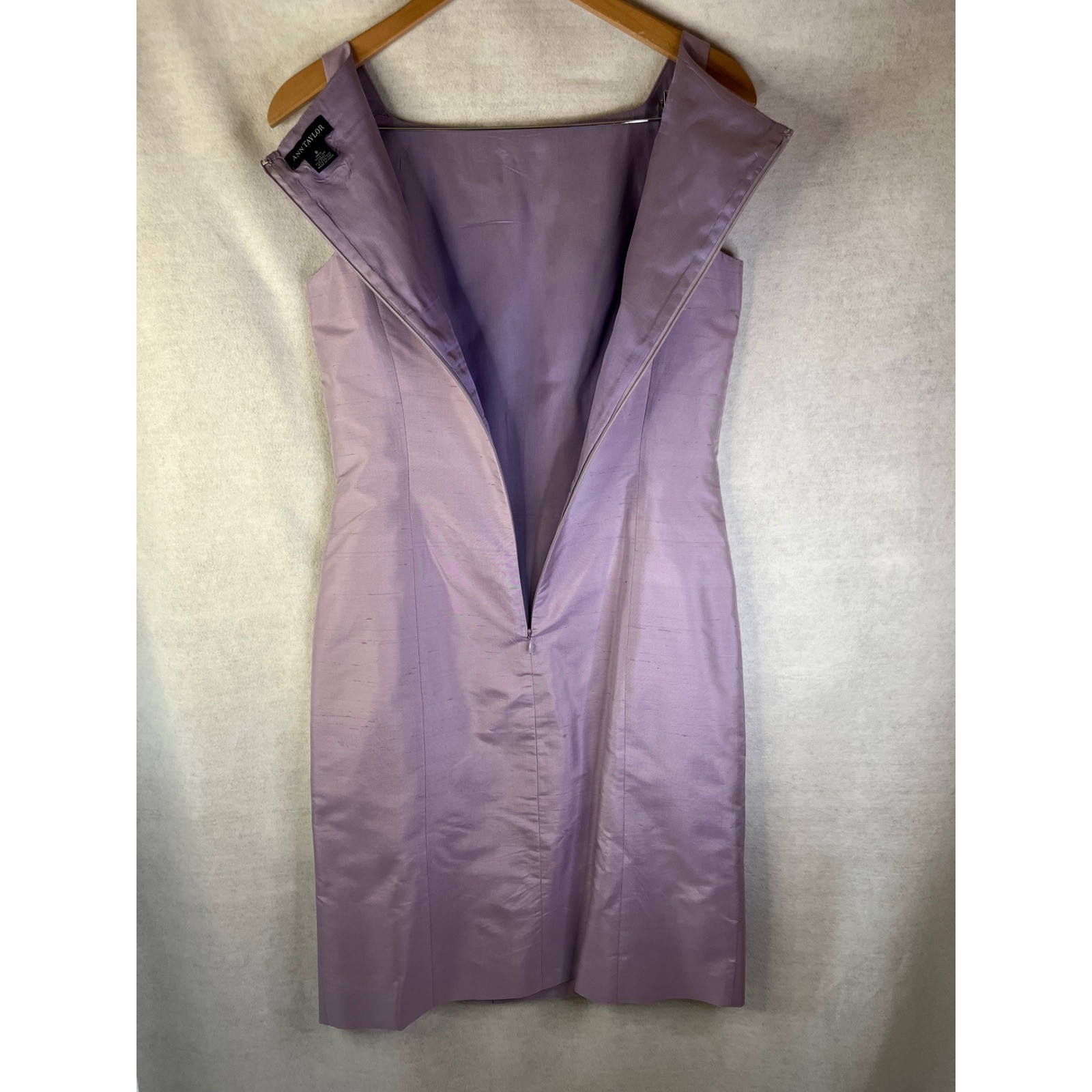 Ann Taylor 100% silk dress lavender Sz 6 minimalist resort wear old money