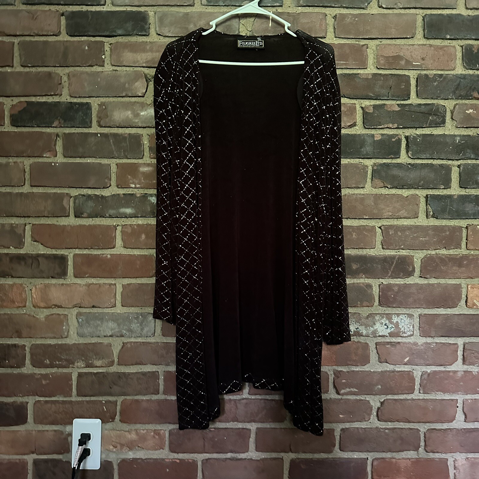 Vintage Filigree Ltd. Collection Black Sparkly Open Jacket -58 Chest -34” Long