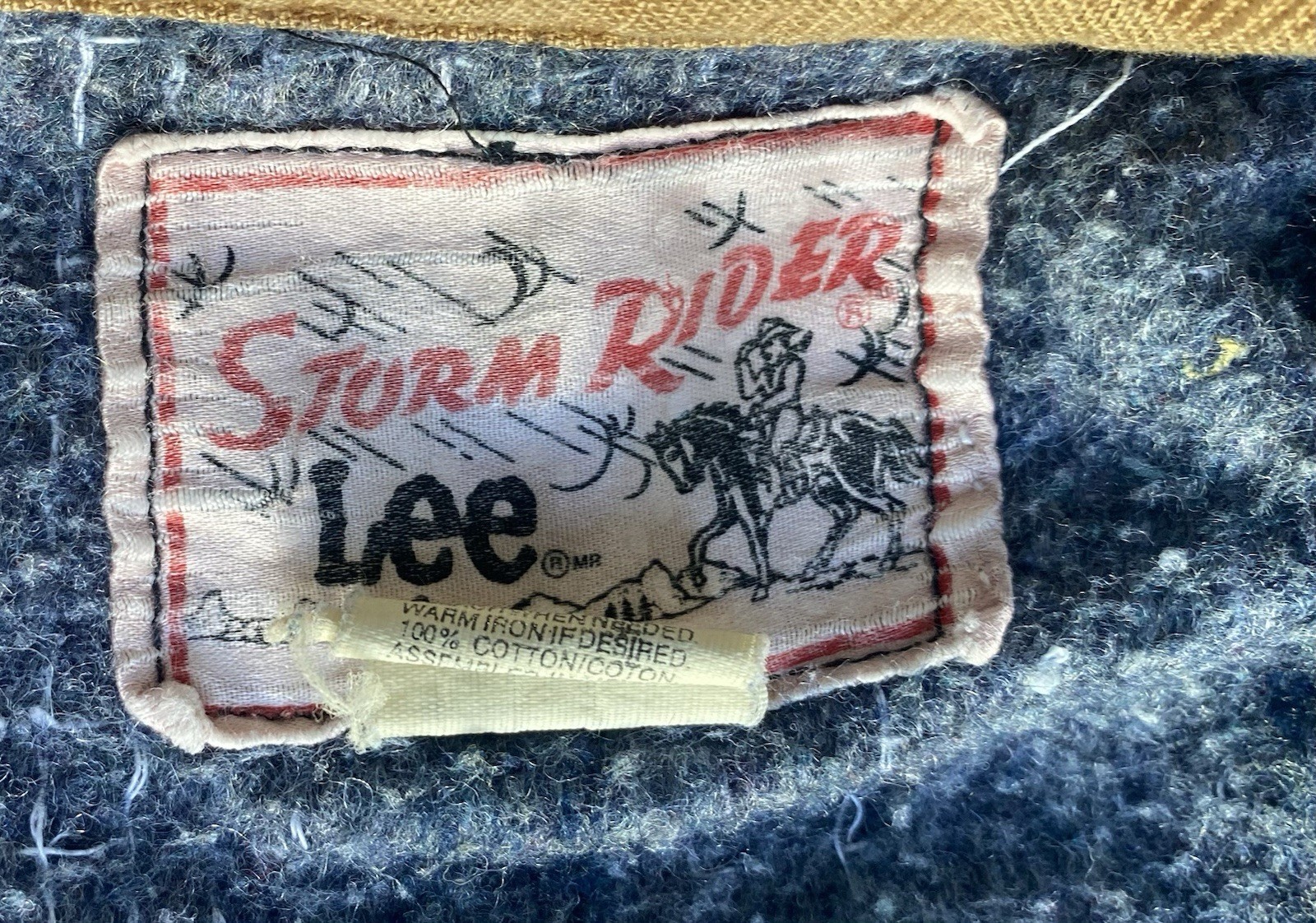 1990’s AUTHENTIC Lee STORM RIDER MEXICO MADE VINTAGE JACKET 42 L