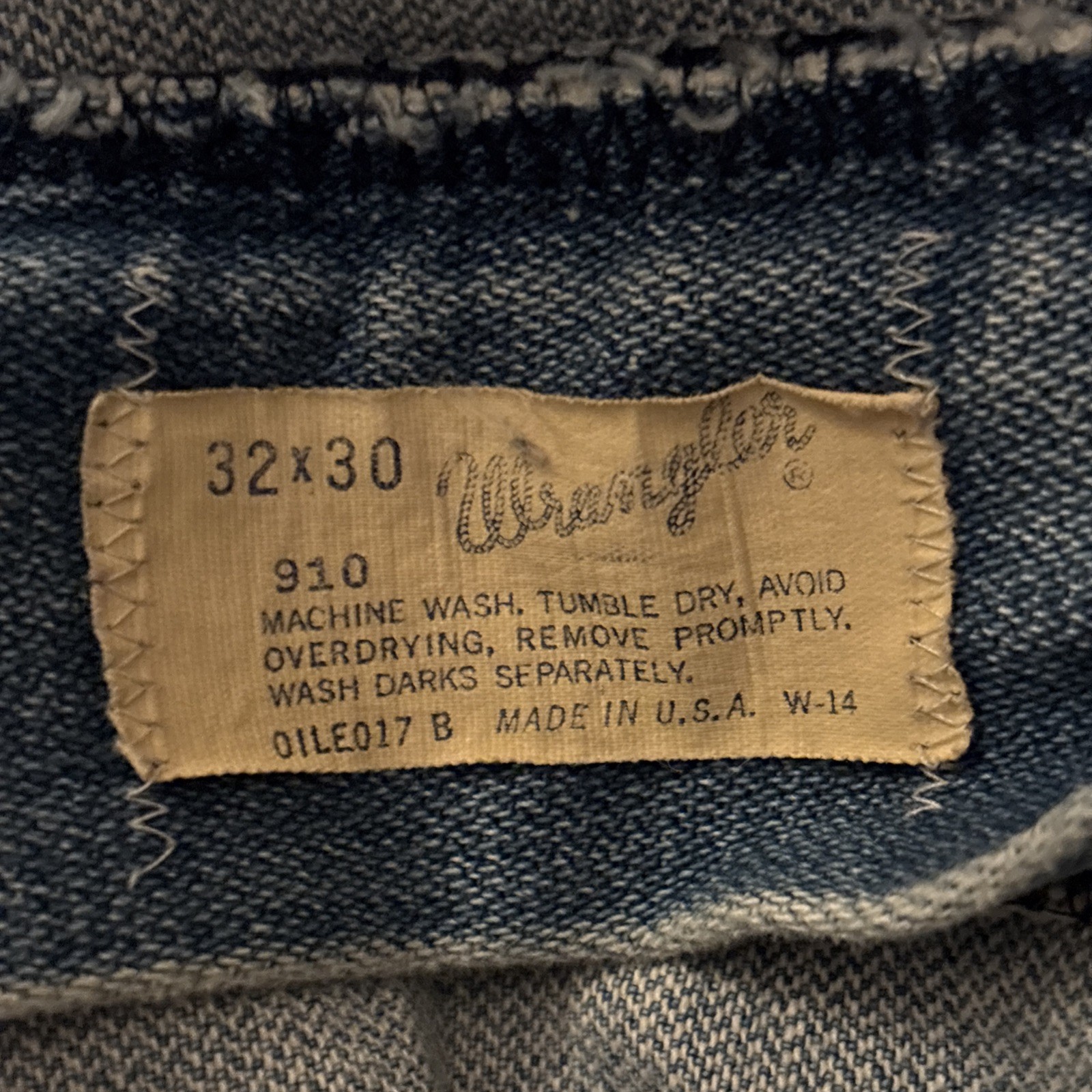 Vintage Wrangler 1970s Jeans USA Scovill Zipper Boho Patch Faded Hippie 29×29