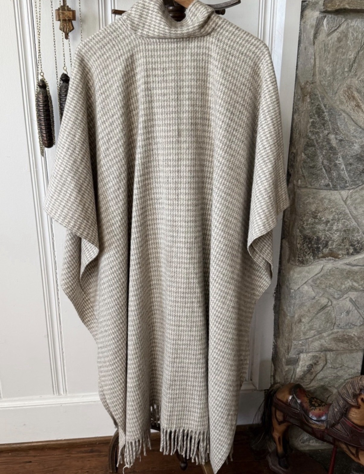 Vintage Neutral Houndstooth Fringe Long Poncho Shawl Cape