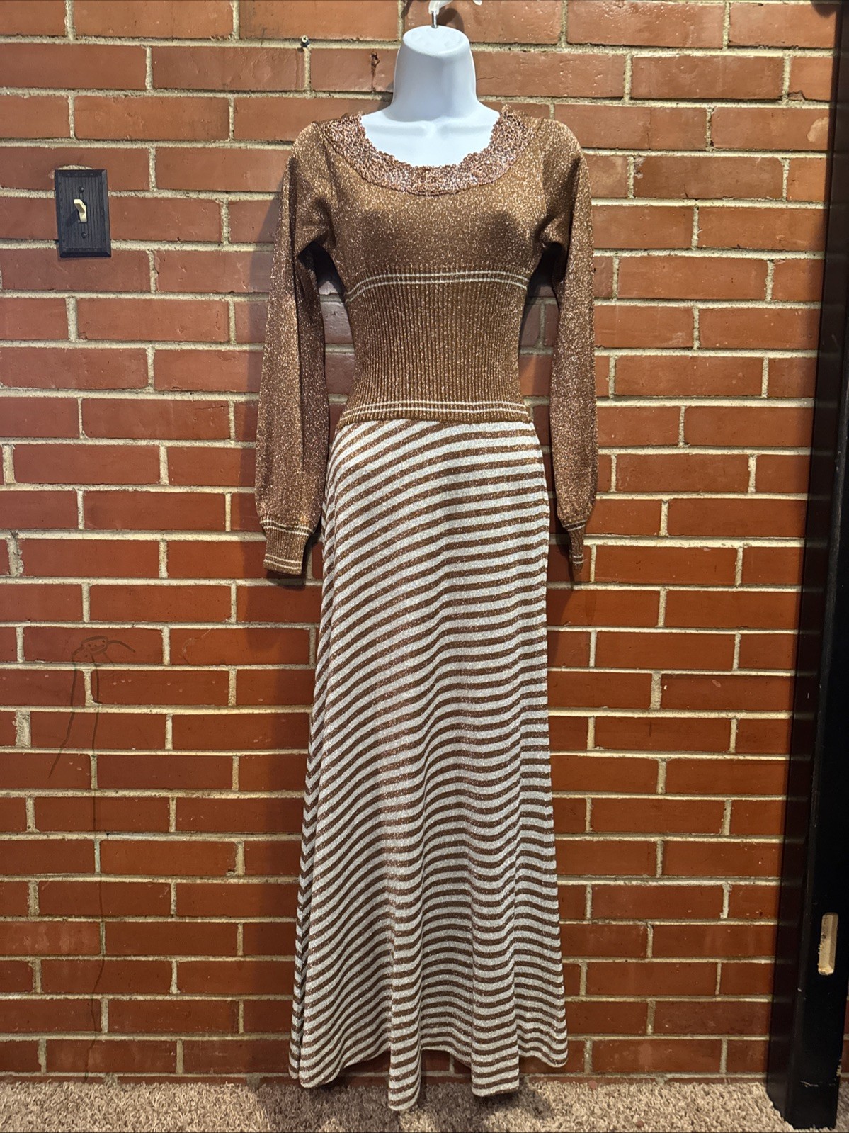 Wenjilli 1970’s Vintage Metallic Knit Striped Maxi Dress Stretchy Fit EUC