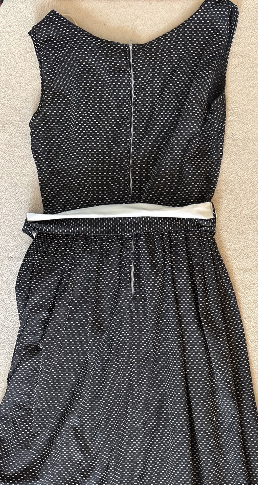 Vintage 1960’s Black & White Sleeveless Fit ‘N Flare Dress w/Sash Belt