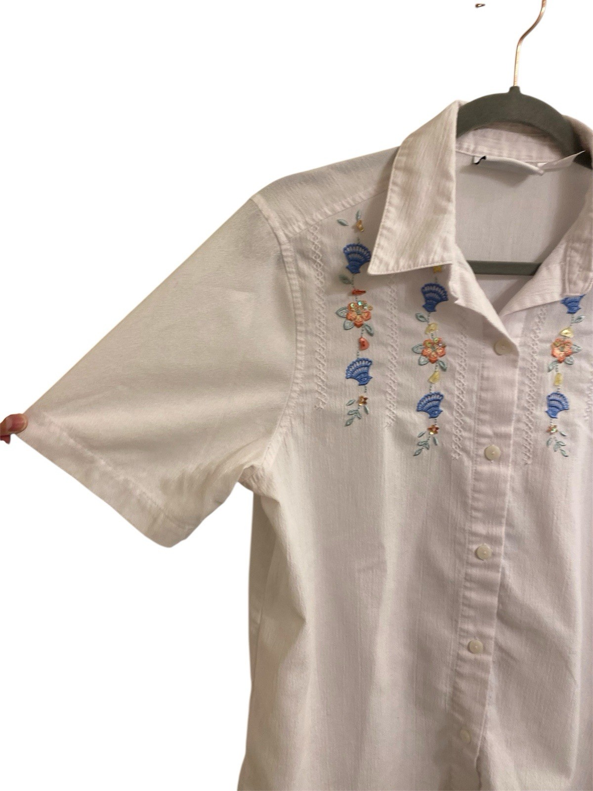 VINTAGE COTTAGECORE DELICATE EMBROIDERED SHIRT FLORAL FANS EMBROIDERED 8 MEDIUM
