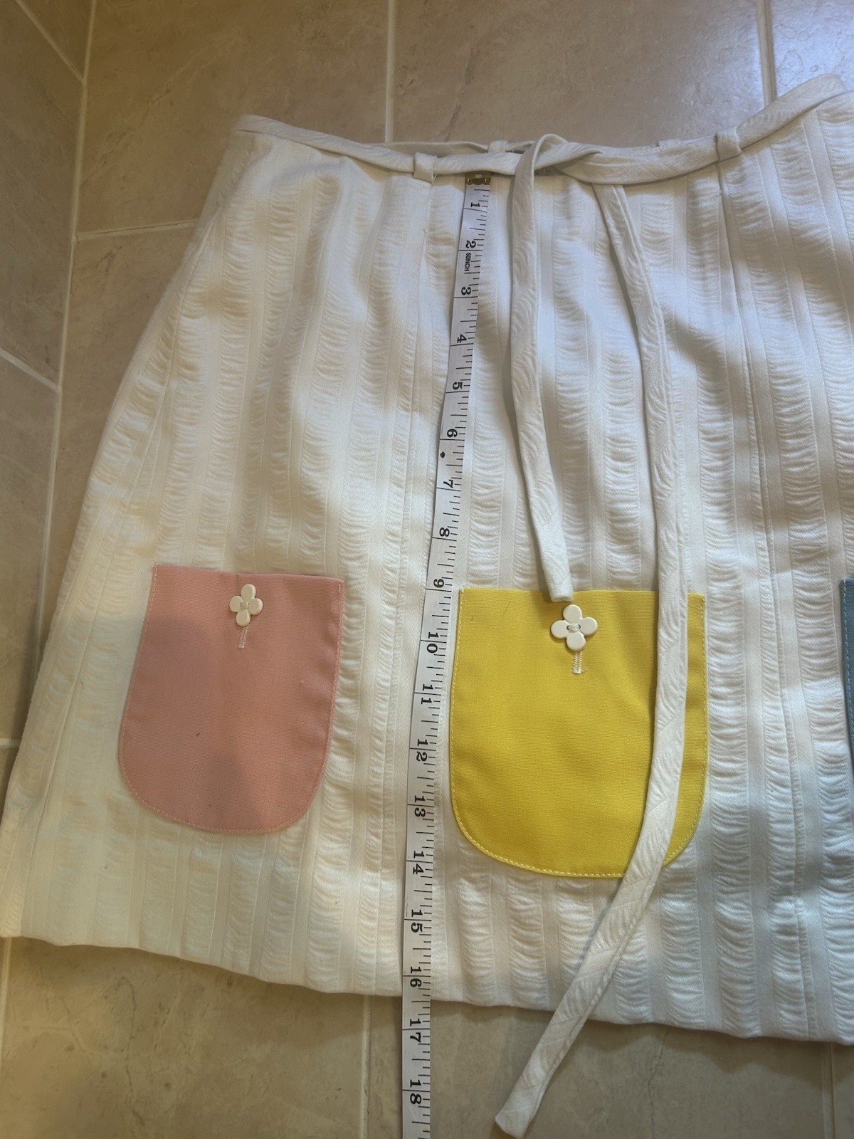 Vintage David Smith White Skort 3 Pockets Cotton Yellow Pink Blue Size 10