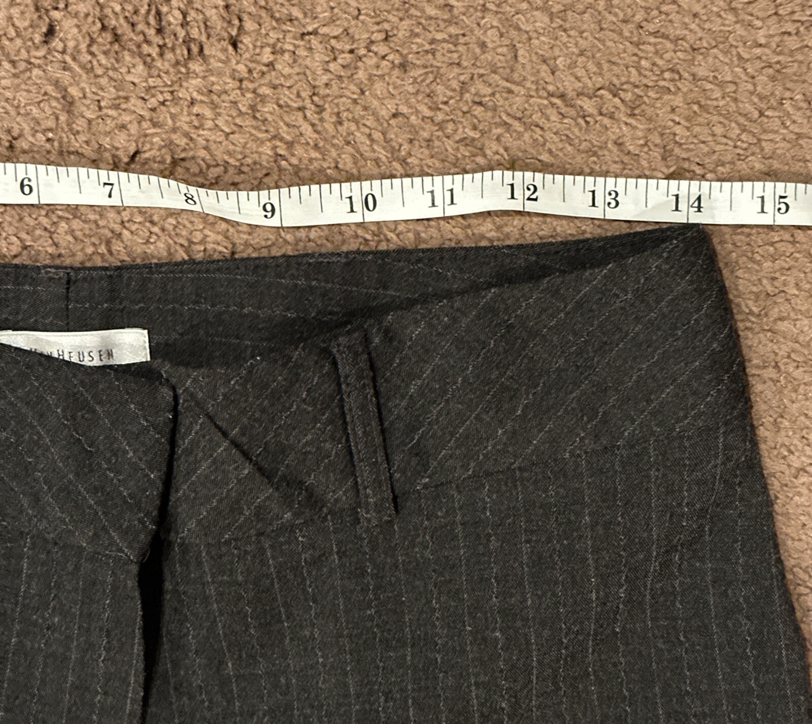 Van Heusen Classic Pleated Gray Dress Pinstripe Pants Womens Size 4R Stretch VTG