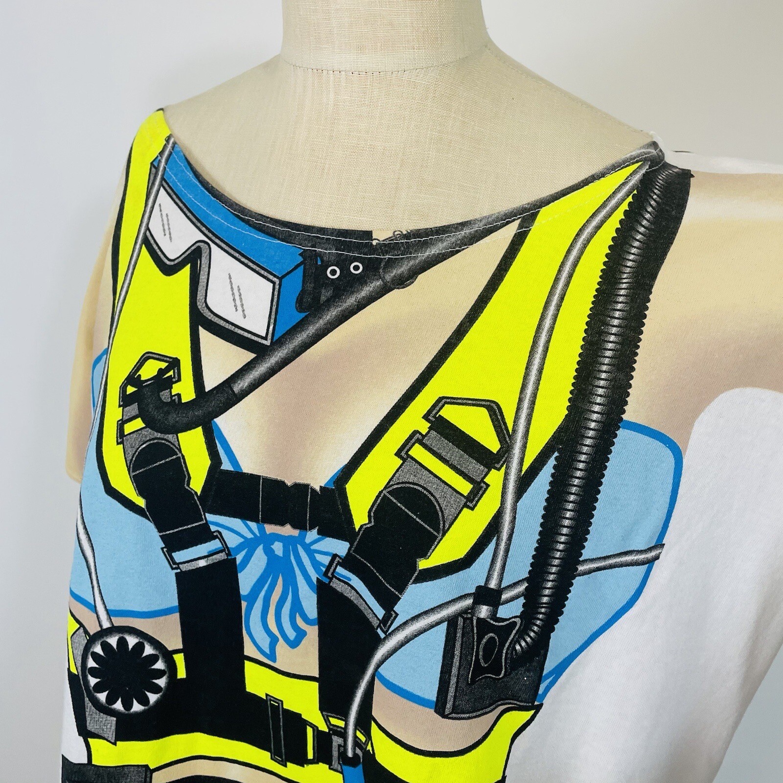 Vintage LA Prints Fun2Wear Scuba T-Shirt One Size Womens Cover Up Double Sided