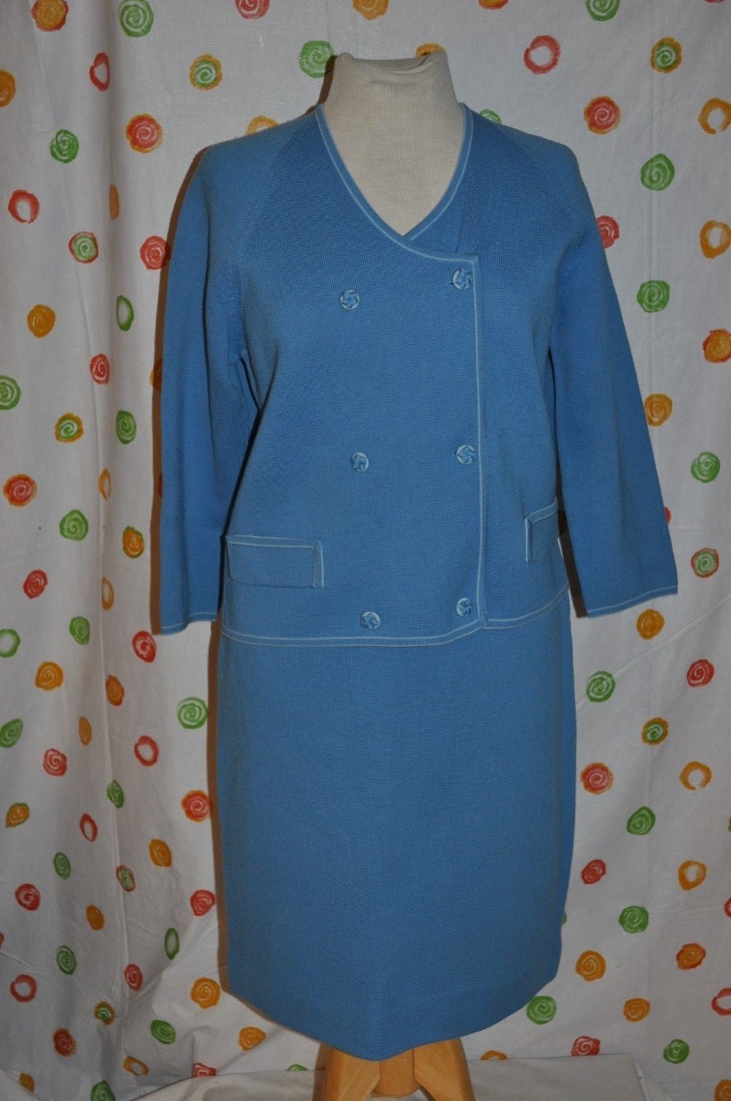 SEARS VINTAGE 2 piece 1960’s BLUE SKIRT + JACKET WOMEN`S 14 fancy buttons
