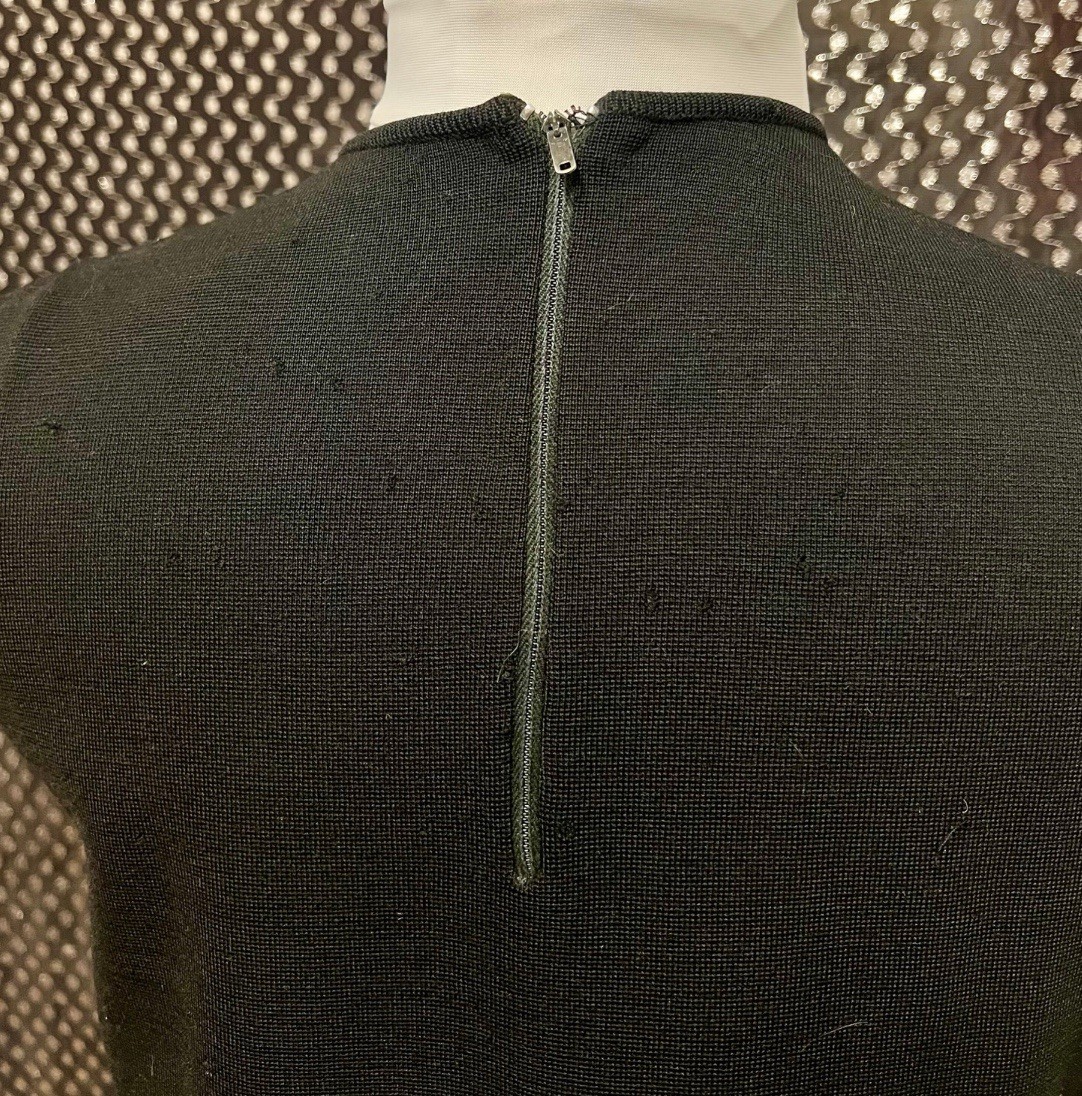 Black sequin and seed beaded stretch jersey evening top vtg 60s