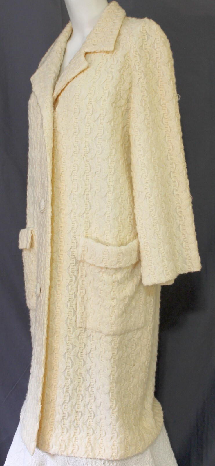Vintage 1970s? Promenade Ltd. Cream 100% Virgin Wool Coat Size M? No Size Tags