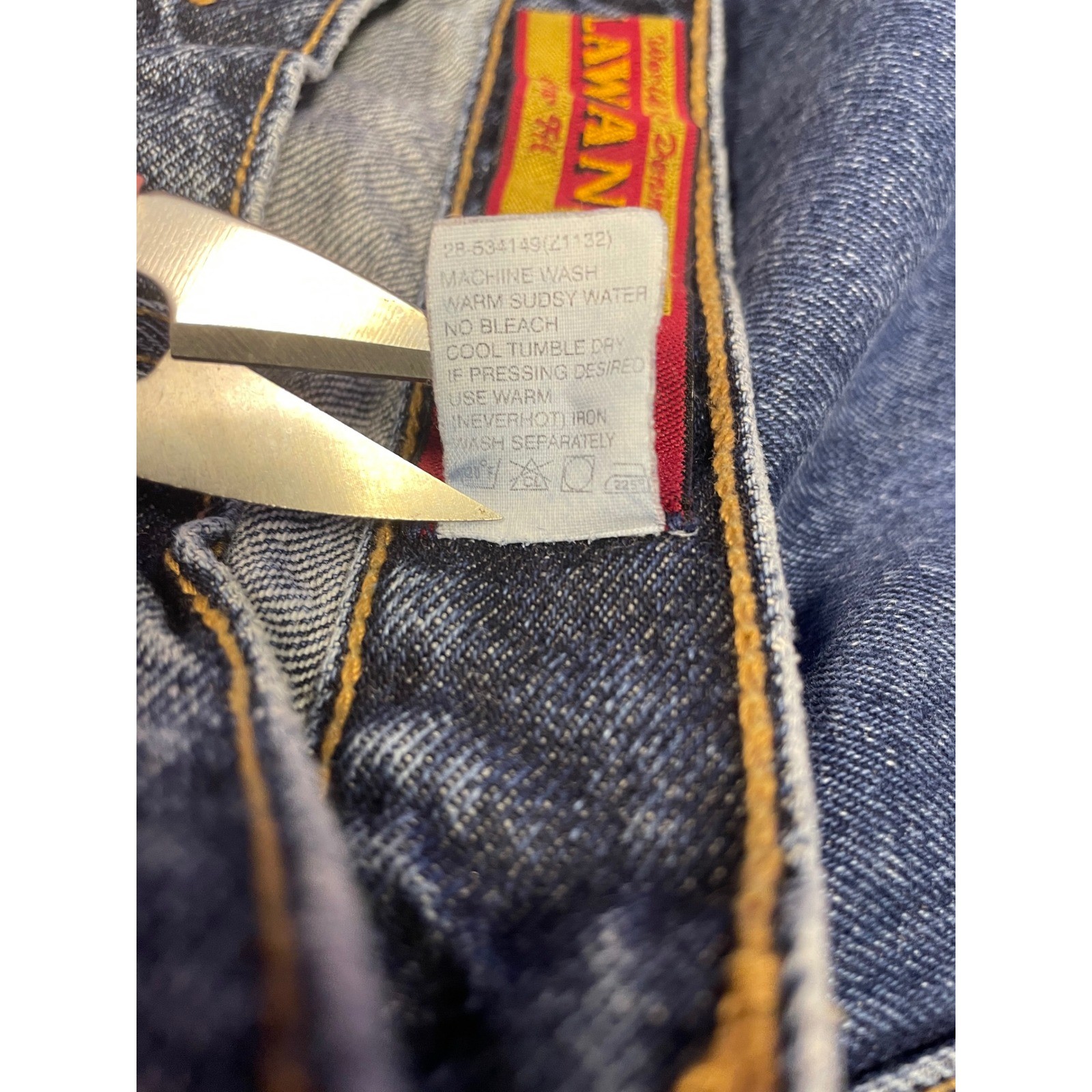 Vtg Lawman Women Western High Waisted Zig Zag Inset Button Fly Denim Jeans W29.5