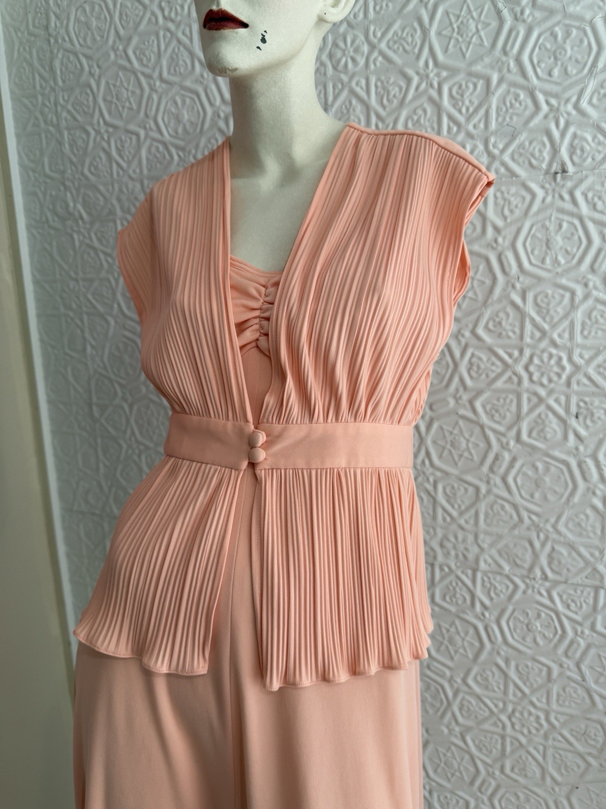 vintage 1970s peach gown-Prom-Party-Bridal-S/M orange maxi dress Femme pink