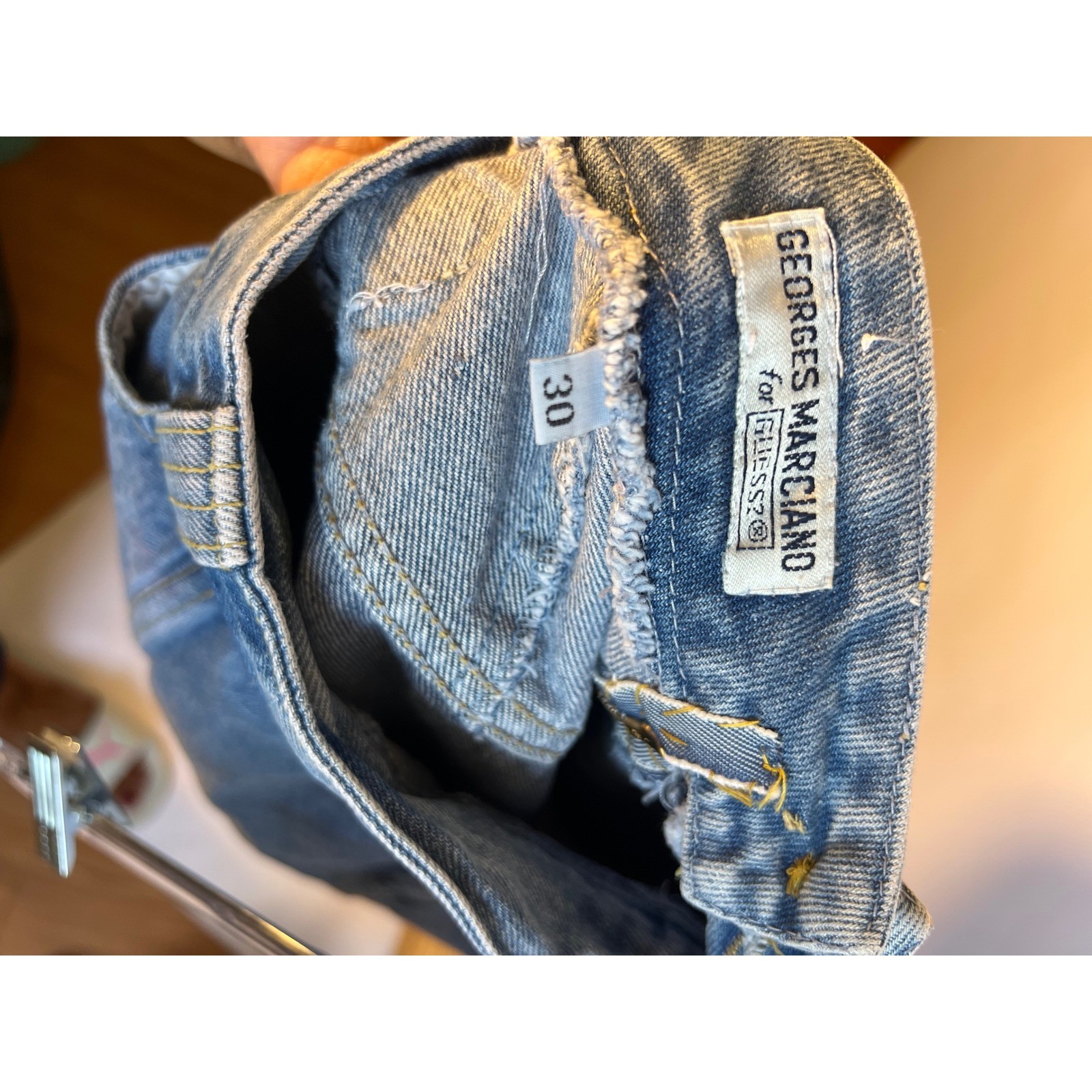 Vintage 80s Guess by George’s Mariana Denim Skirt Medium Wash Streetwear Size 30