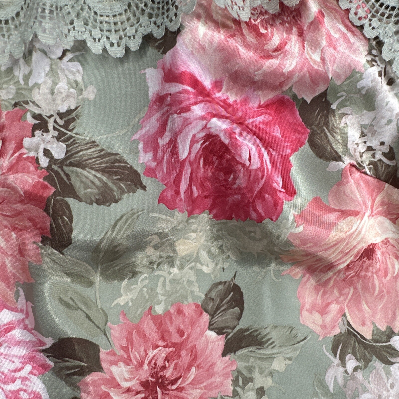 Vtg Wrapper Floral Camisole Poly Satiny Medium USA Pink Roses Peonies Tank Top