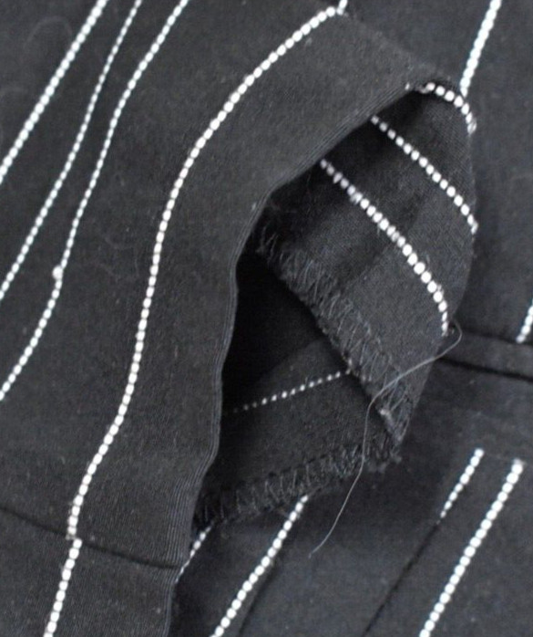 Y2K Bisou Bisou Black Pinstripe Blazer Fitted Size 6 VTG 2000s