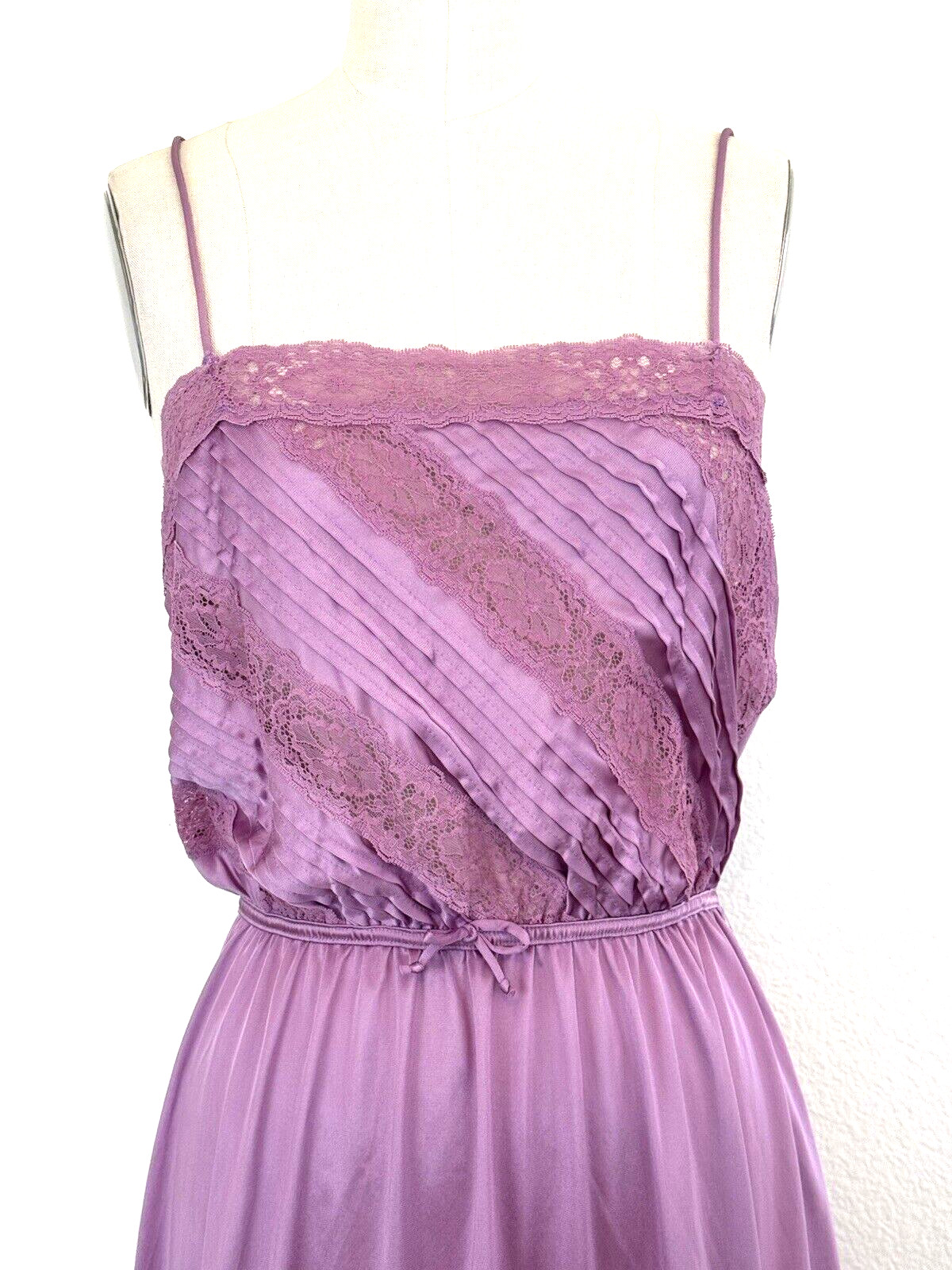 VTG 70’s Sears Nightgown Dress Purple Sz M Nylon Lace Size M 12-14