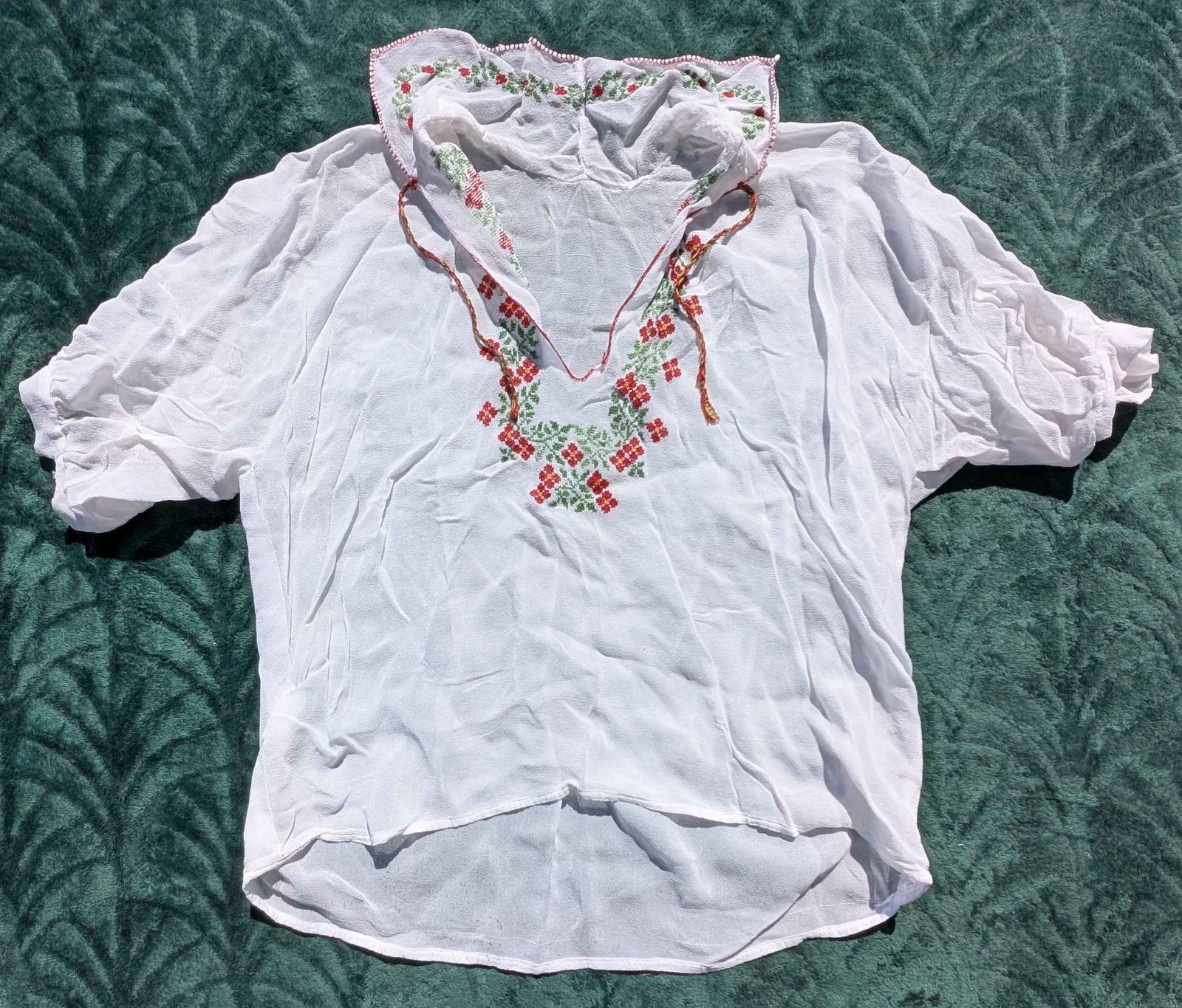 Vintage 70s Hippie Boho Sheer White Cross Stitch Floral Embroidered Tunic Top
