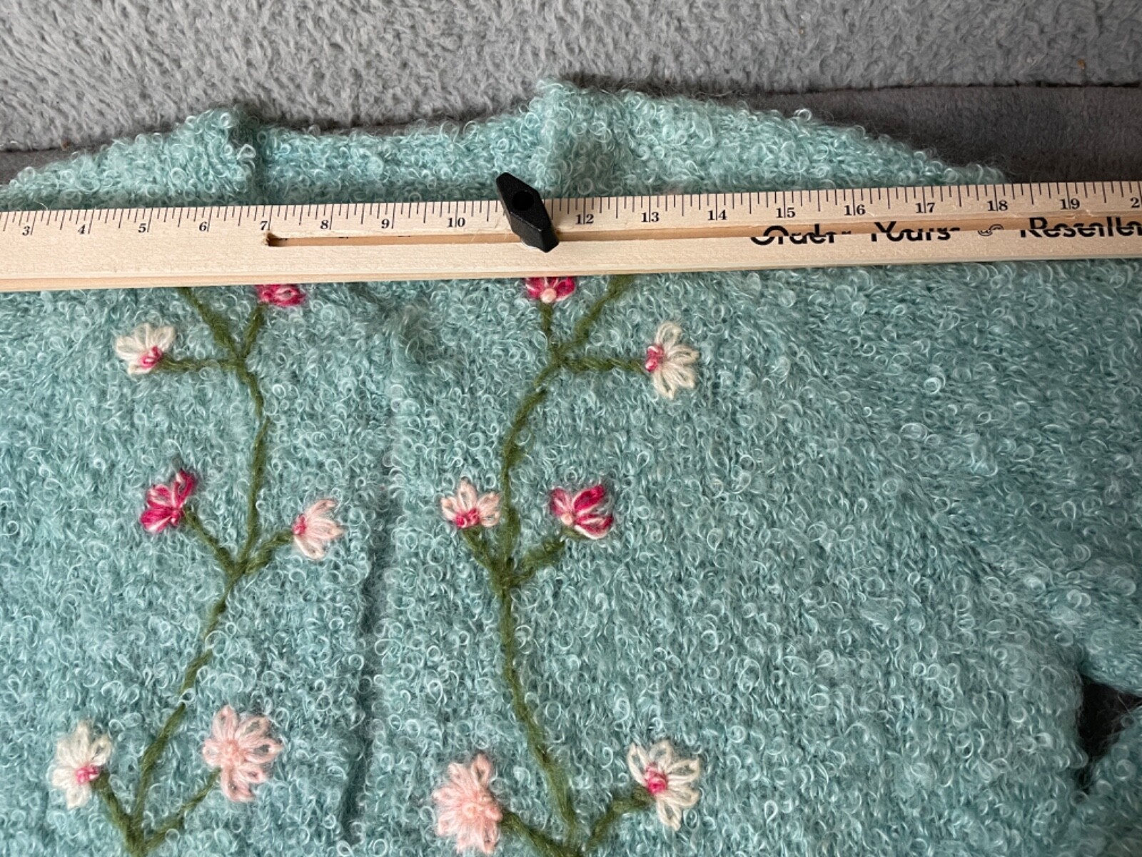 VTG Artisan Made Hand Knit Cardigan Sweater Womens S/M Aqua Pink Floral Nubby