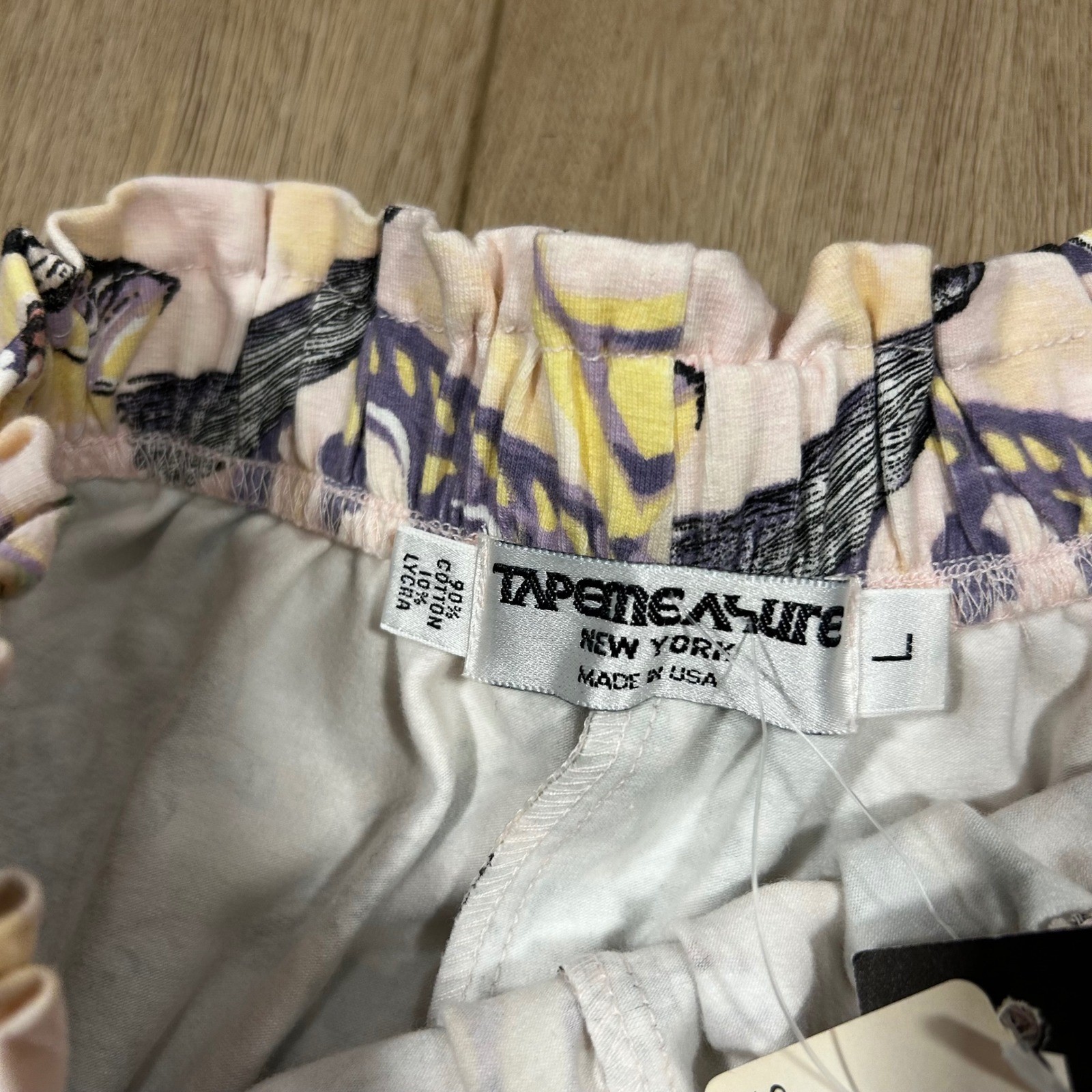 Vintage Baroque Architectural Maximalist Print Shorts Saks Fifth Avenue M/L