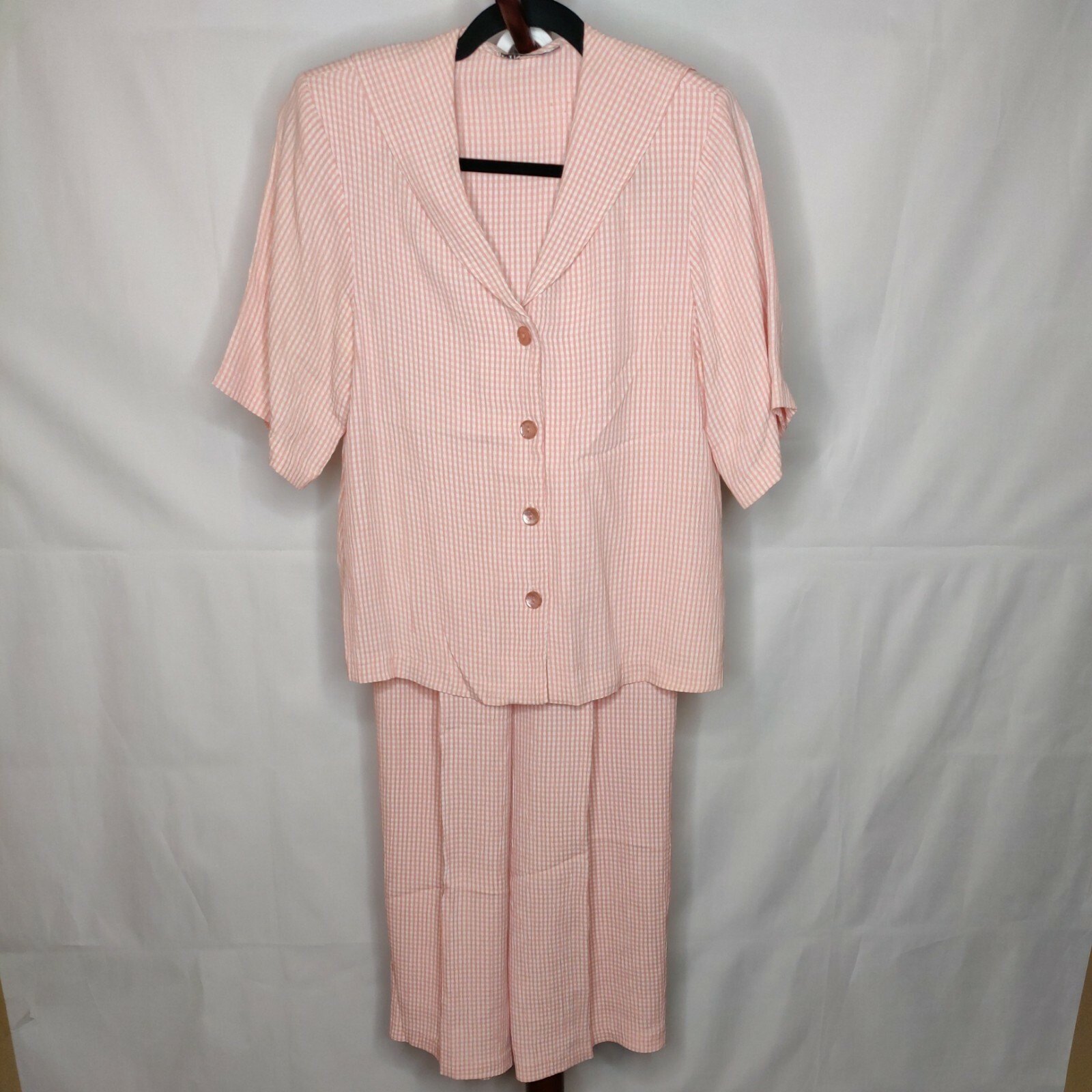 Fine Line vintage women’s S/M top and pants set peach white checked (see below)