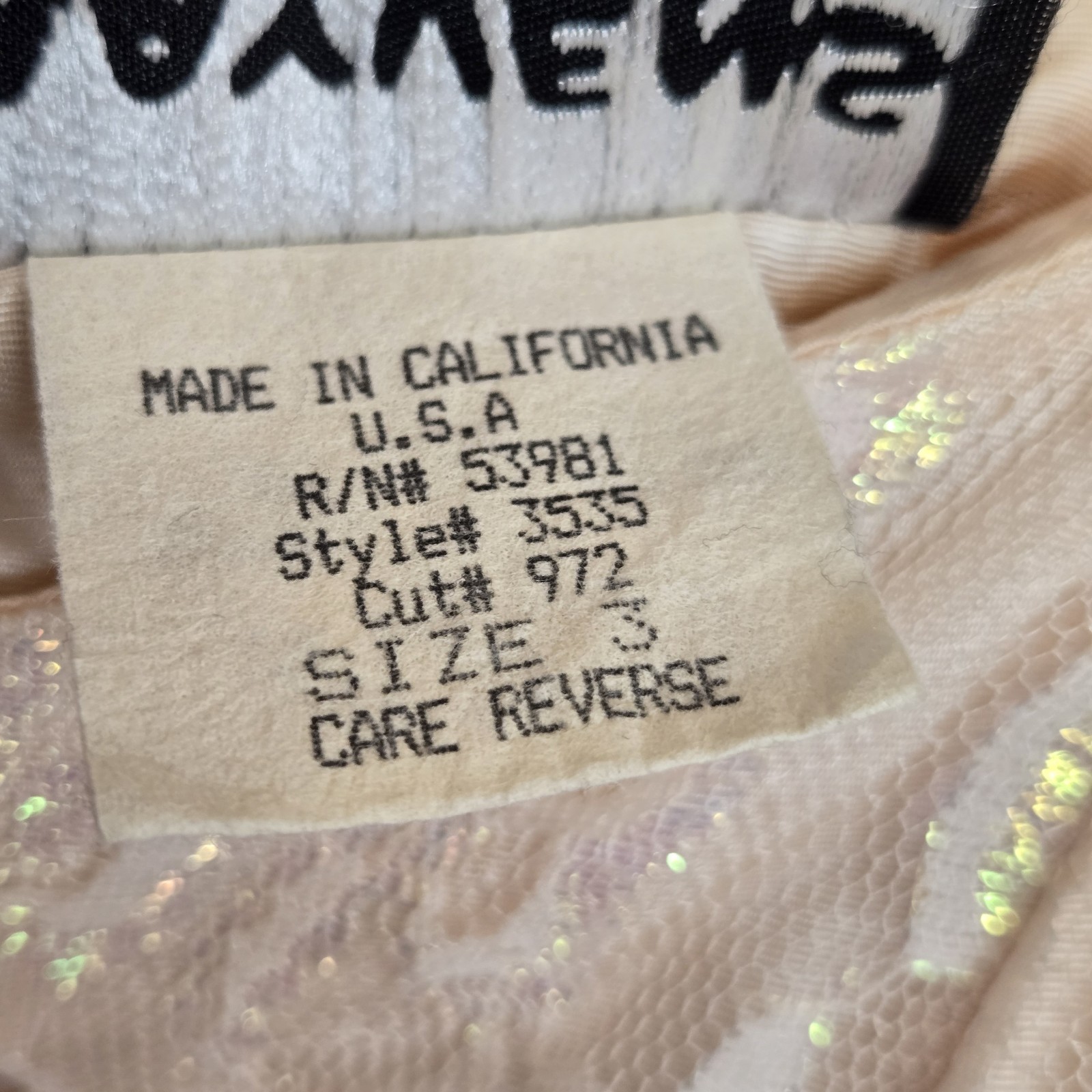 Vtg 80s Mayvens of California Iridescent Peach Pink Lace Puff Sleeve Prom Dress