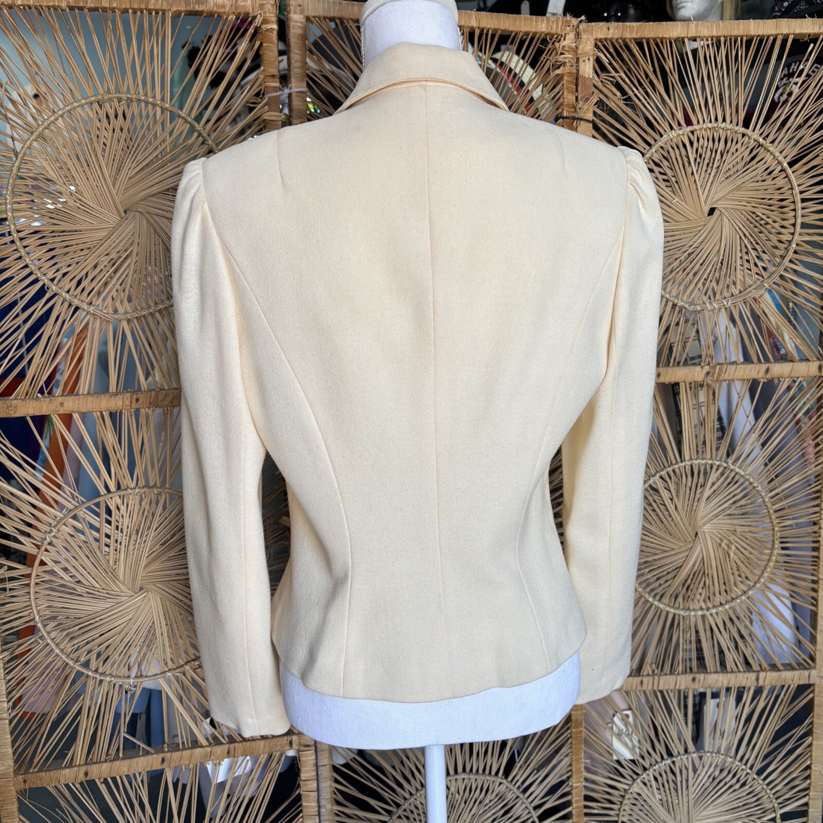 Vintage 80s Cream Wool Womens Blazer S/M Crop Tailored Suit Jacket David Hayes