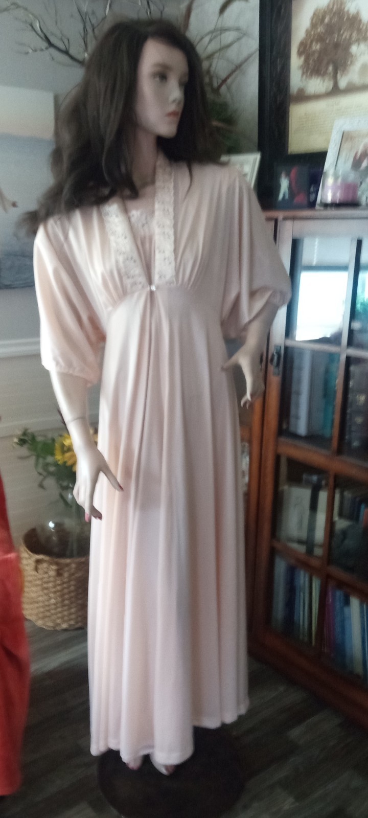 Movie Star 1950s Peignor Nightgown Set