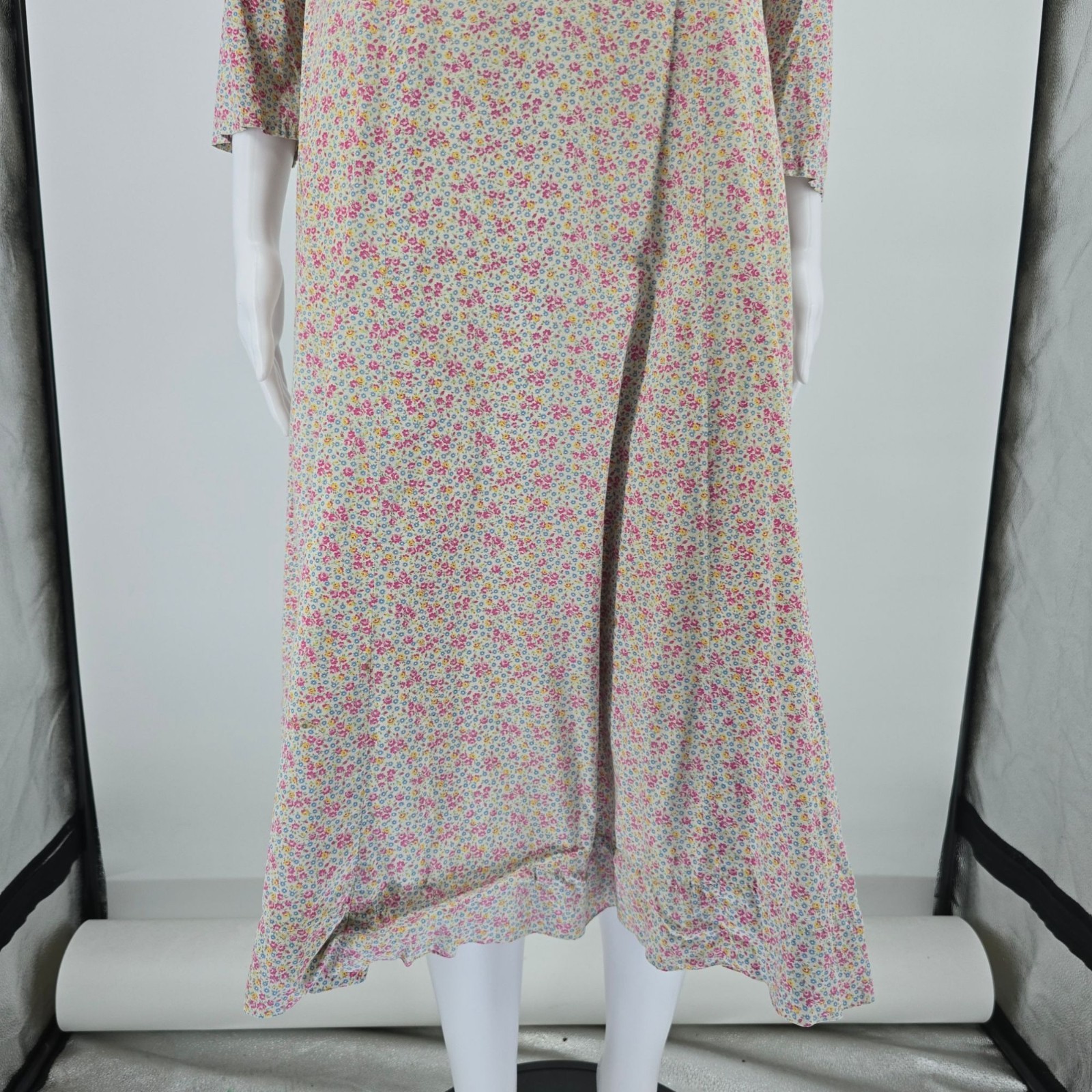 Vintage 1940s Ditsy Floral Pattern Cotton Midi Housedress/Day Dress (12/L)