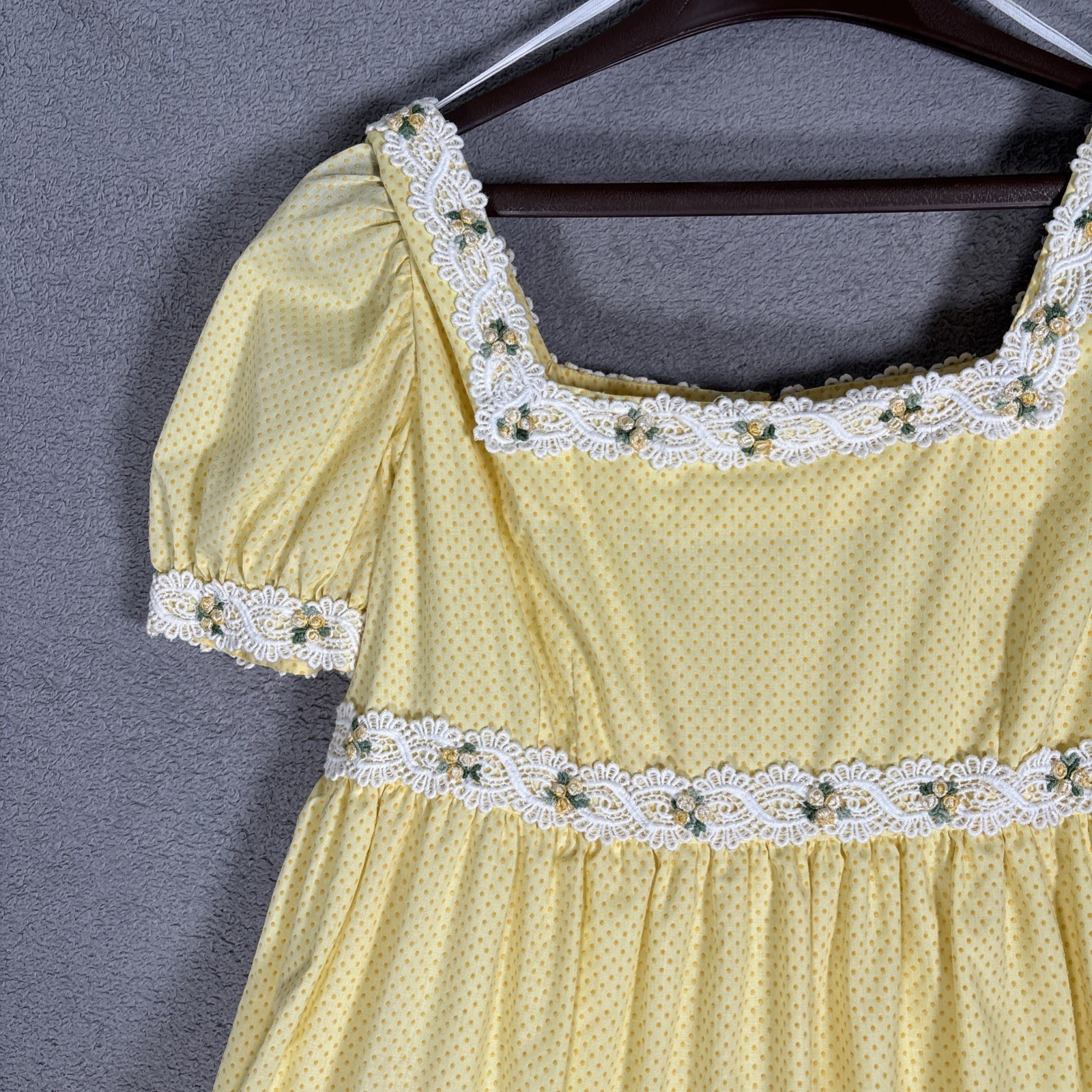 Vintage Yellow Polka Dot Prairie Maxi Dress Lace Trim Cottagecore Puff Sleeve