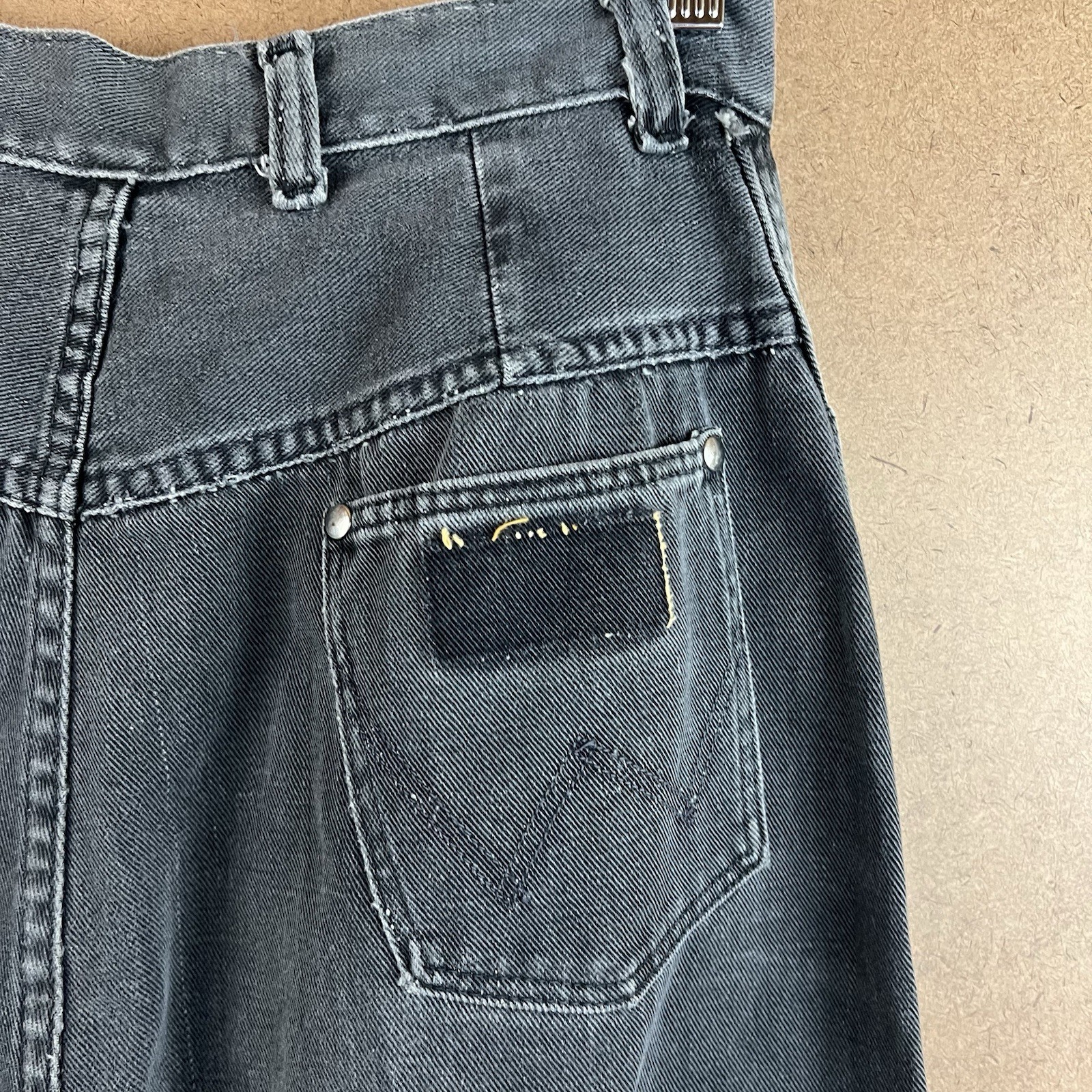 VTG 60s Distressed Wrangler Blue Bell Sanforized Black Jeans Sz 18 28×28 USA