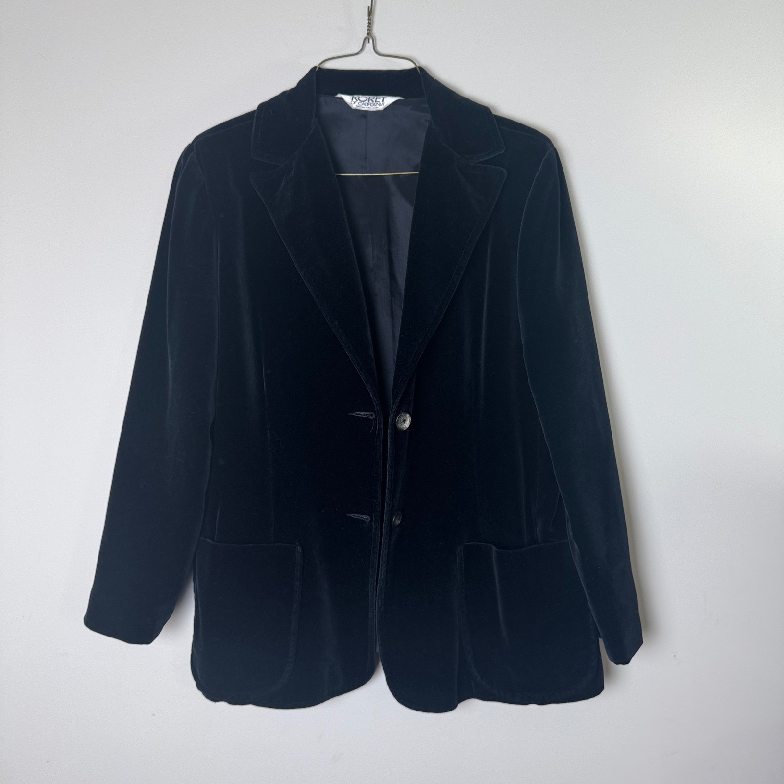 Koret of California Vintage Black Velvet Blazer Jacket Mother of Pearl Buttons