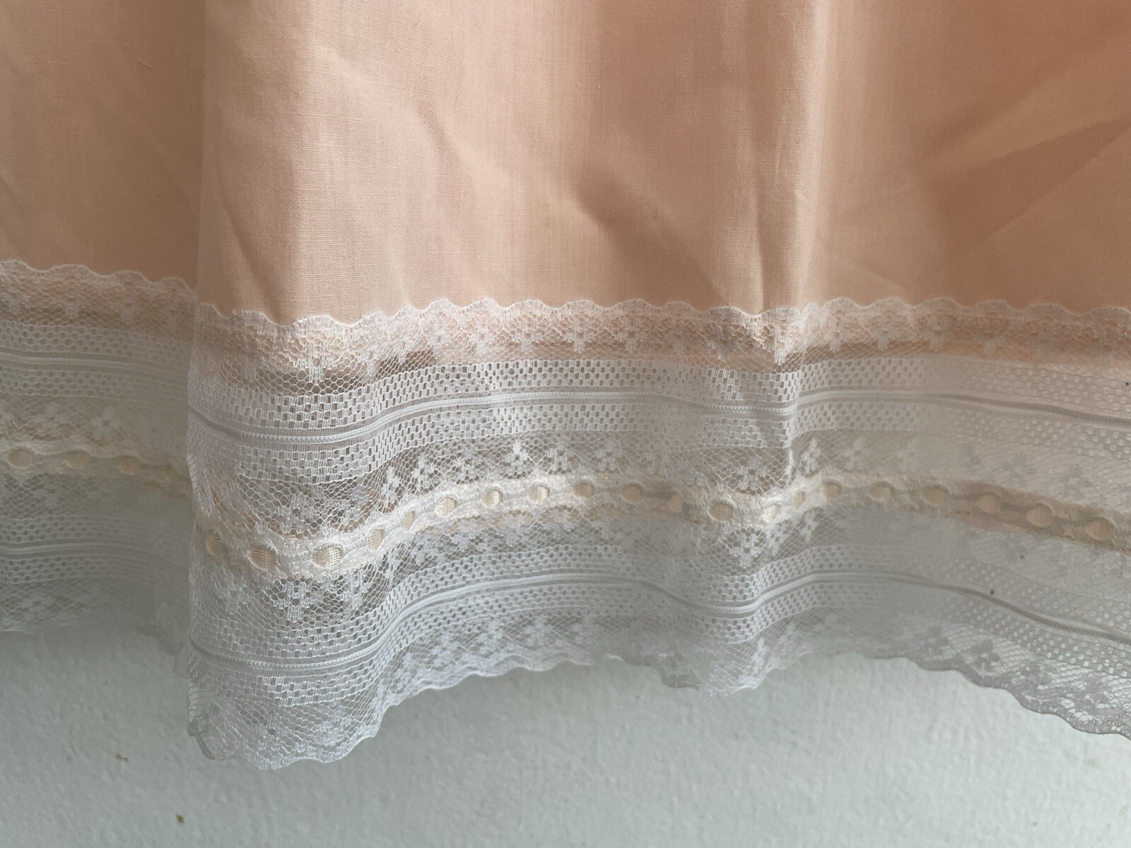 Vintage VASSARETTE Pink 26” Slip With Lace Size Small 65% Polyester 35% Cotton