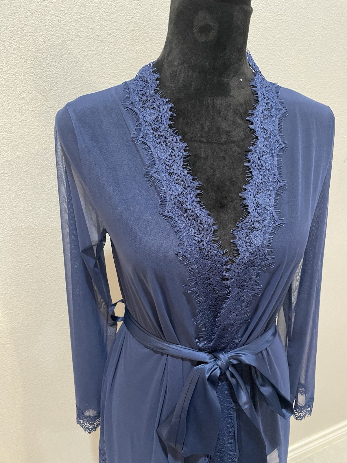 VTG Chiffon Nylon Satin Trim & Lace Sheer Nightie Robe