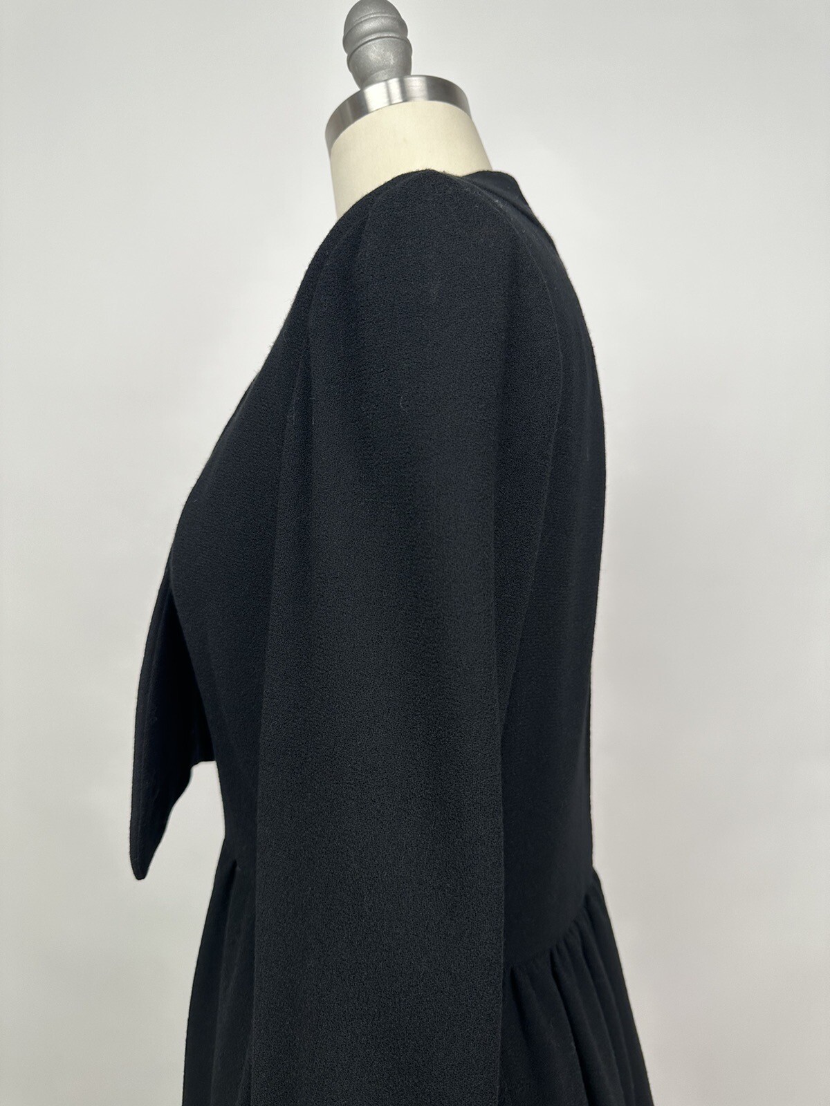 Vintage 1960s Geoffrey Beene Black Wool Long Sleeve Dress Mod – GoGo Style As Is