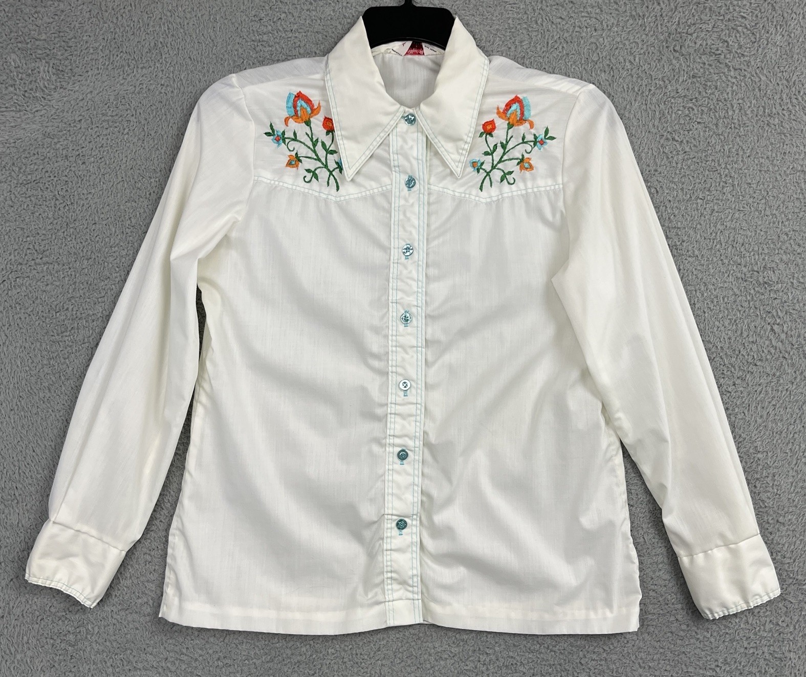Vintage 70s Womens Western Shirt Embroidered Floral Yoke Permanent Press *READ