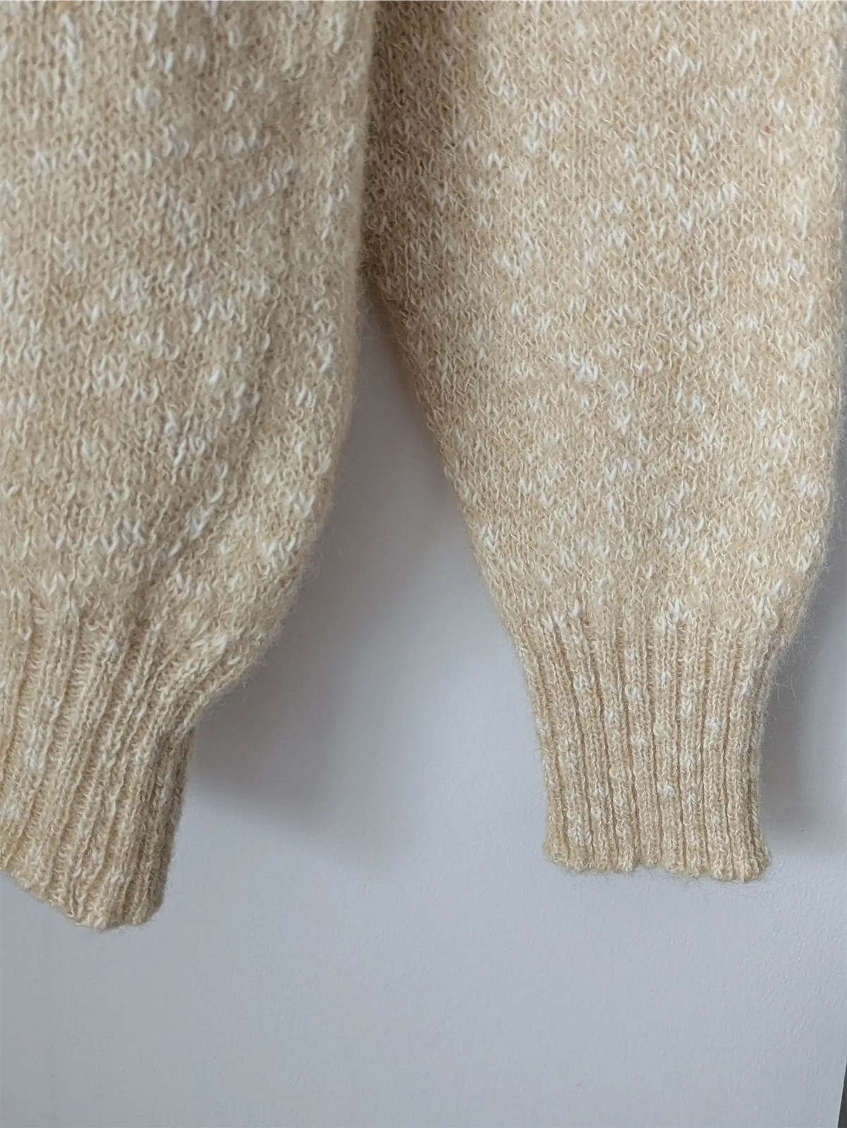 Pringle of Scotland Vintage Wool/Cotton Blend Sweater – Beige, Women’s Size S)