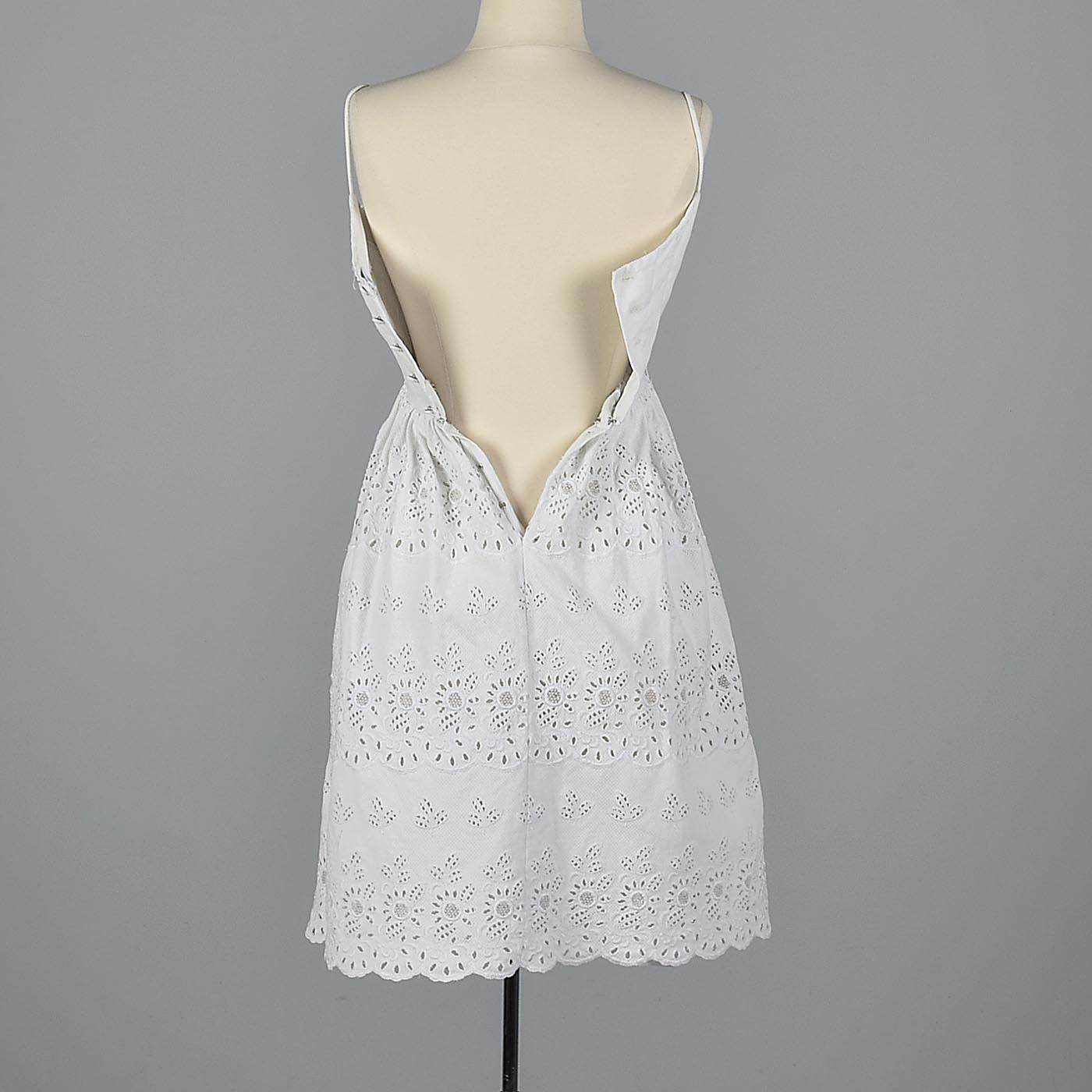 XXS 1950s White Eyelet Dress Cotton Spaghetti Strap Knee Length Scallop Hem