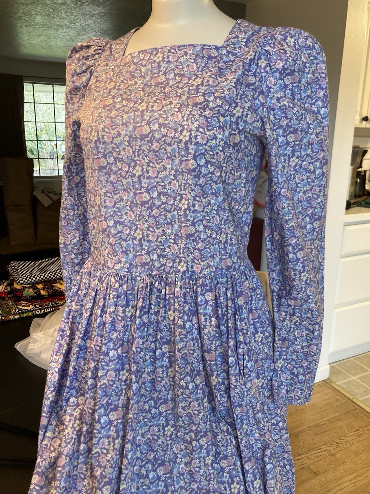 Vintage Laura Ashley Ditsy Floral Print Prairie Dress 100% Cotton Size 10