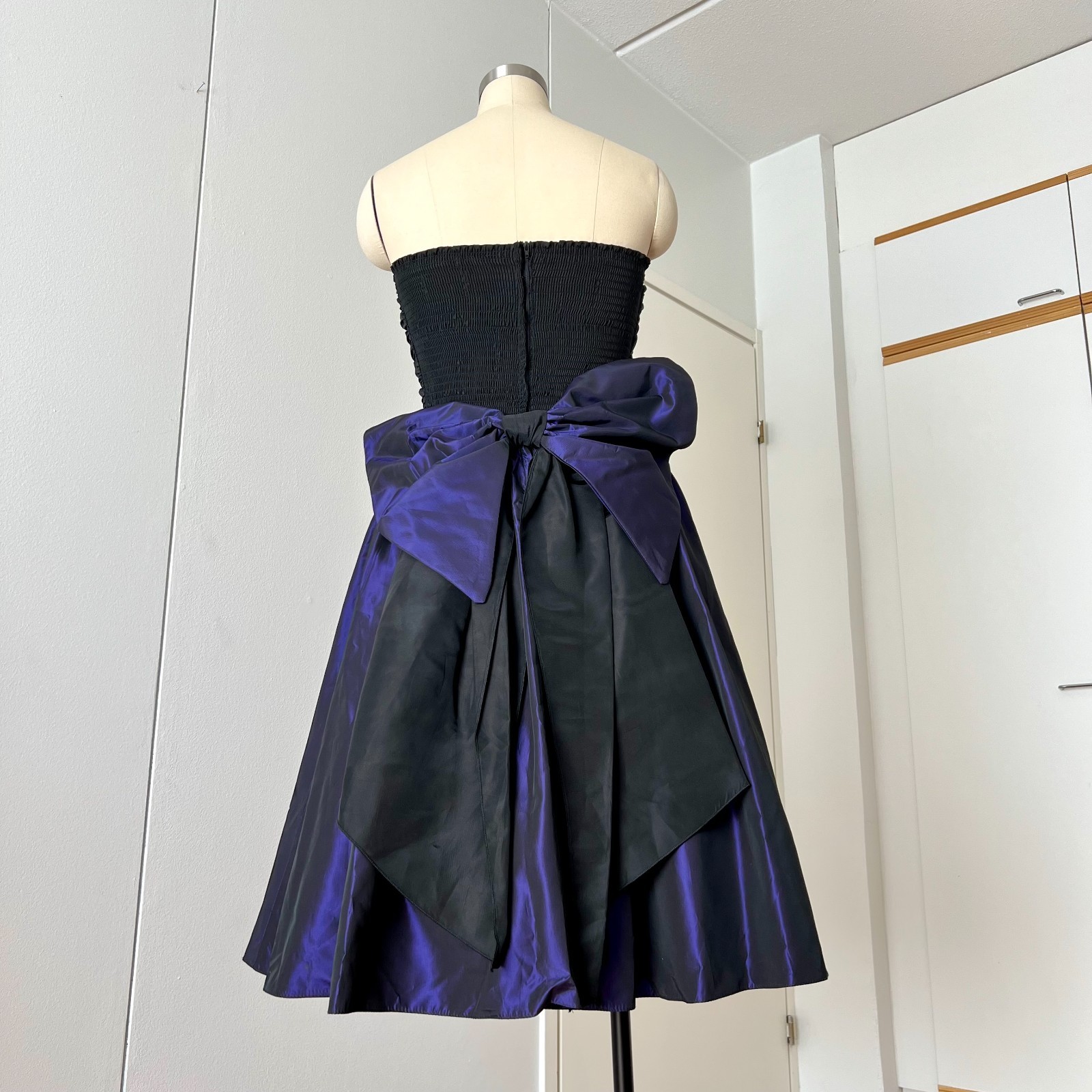 1980s YESSICA Strapless Taffeta Prom Party Dress Big Bow Cocktail Evening Gown