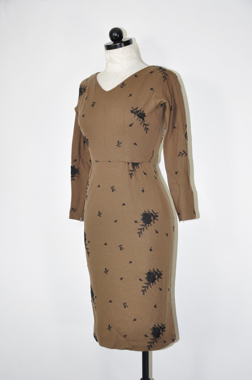 60s Vintage Brown Wool Rose Floral Embroidery Midi Sheath Wiggle Dress Women XS