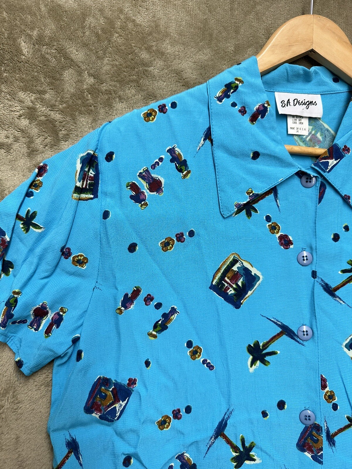 VTG 80s womens SA designs Hawaiian palm tree Button Down Shirt made in USA Blue
