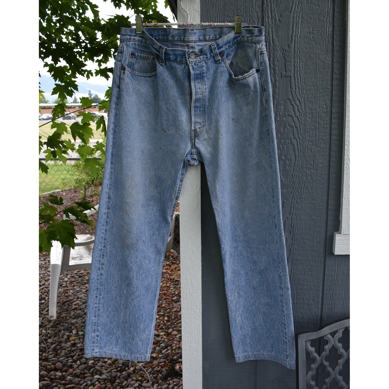Vintage Levis 501 Light Wash Straight Leg Jeans Made in USA W36 L34 520 06