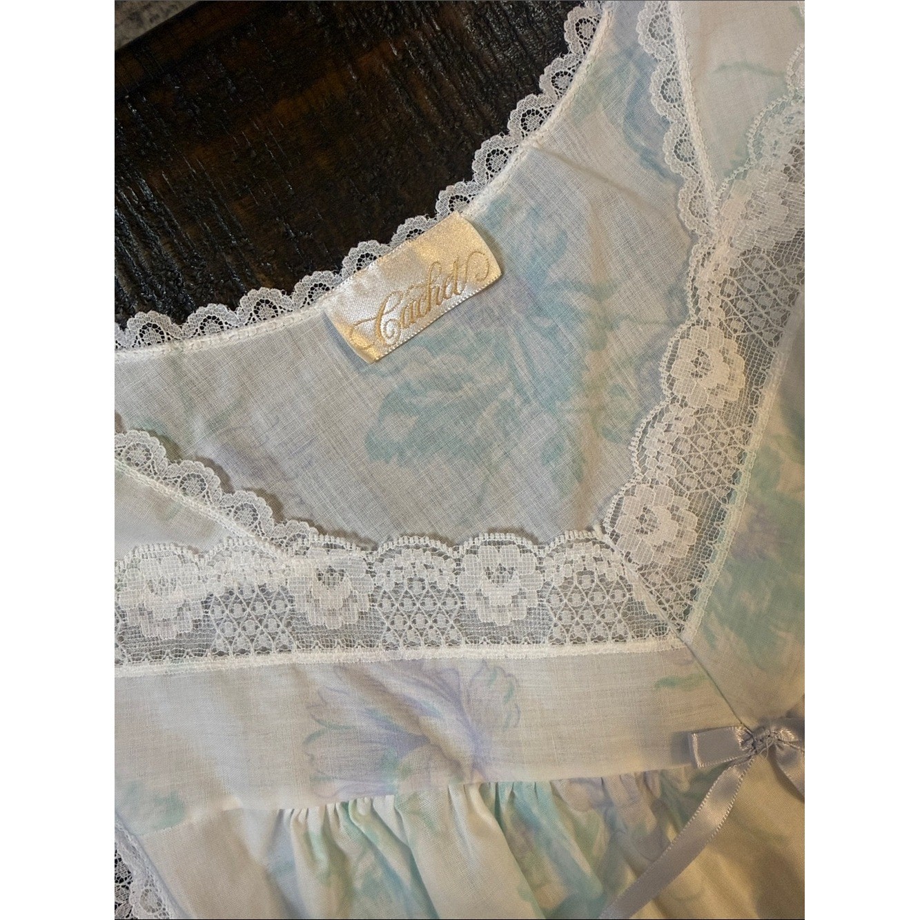 Vintage Cachet Floral Lace Nightgown White Blue Purple Midi M/L